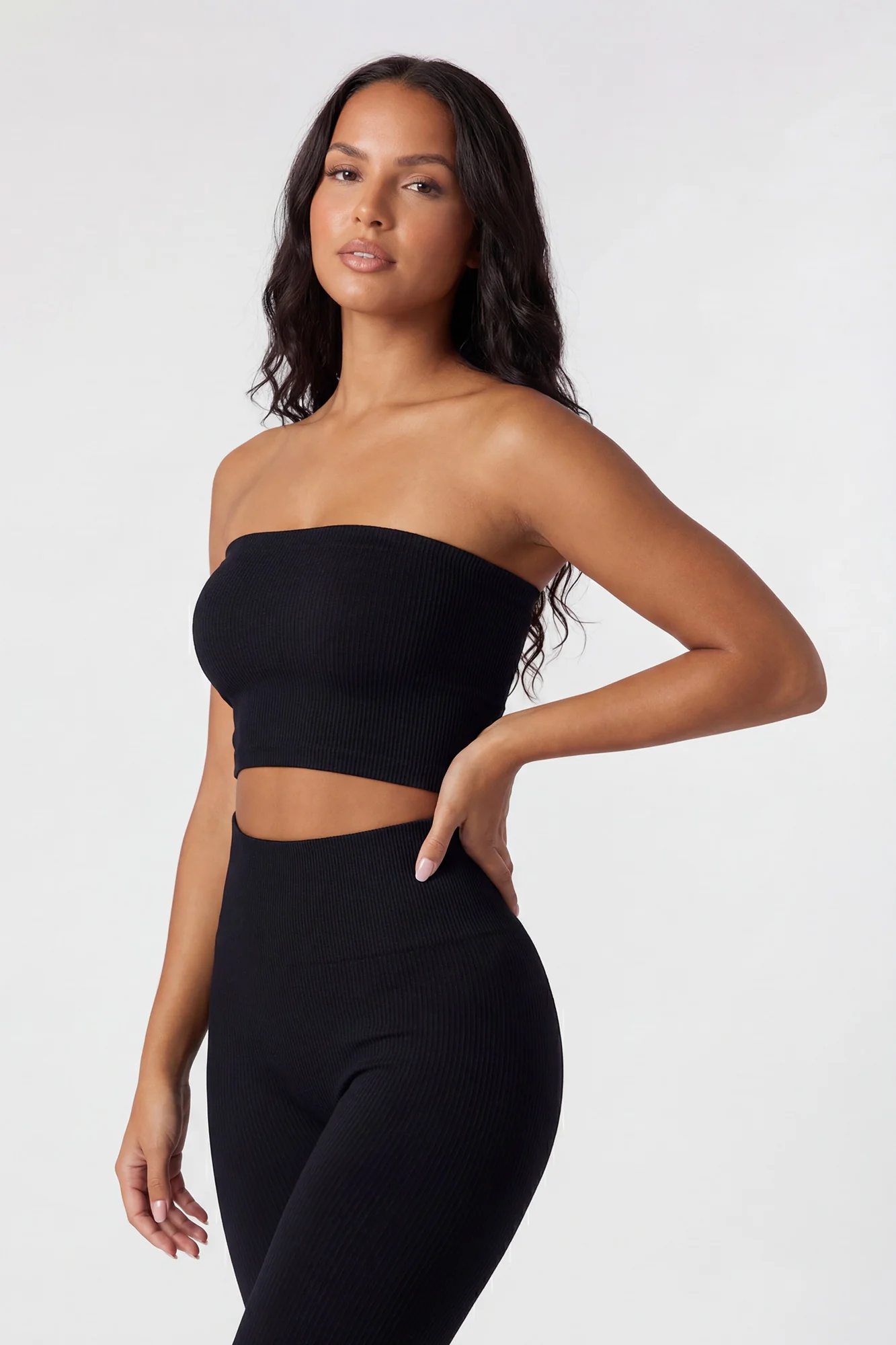 1699-seamless-ribbed-cropped-tube-top-4.webp Seamless Ribbed Cropped Tube Top
