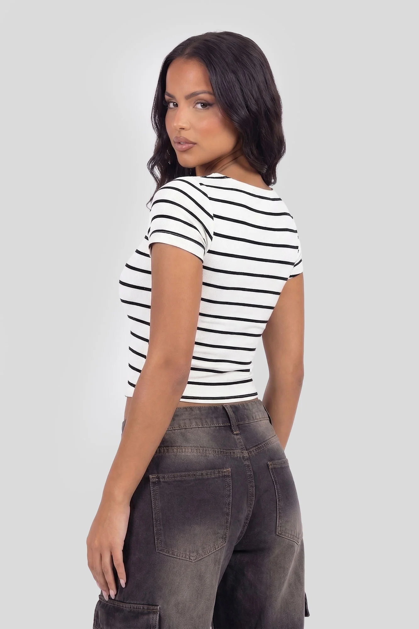 2064-square-neck-short-sleeve-top-17.webp Square Neck Short Sleeve Top