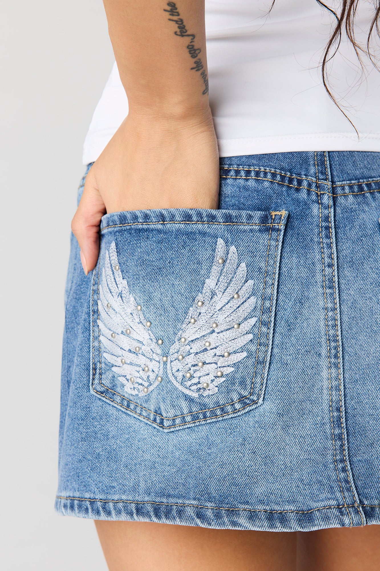 212-low-rise-rhinestone-pocket-denim-skort-11.jpg Low Rise Rhinestone Pocket Denim Skort