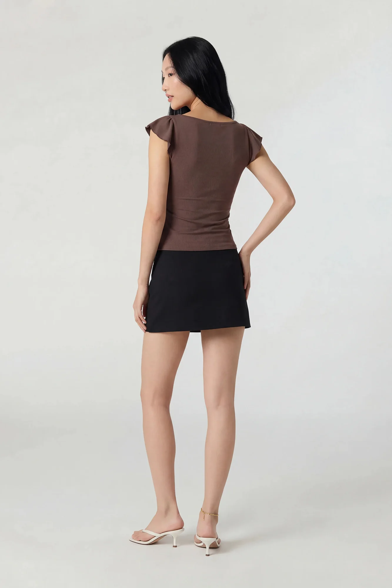 2260-v-neck-ruffle-tie-front-top-9.webp V-Neck Ruffle Tie Front Top