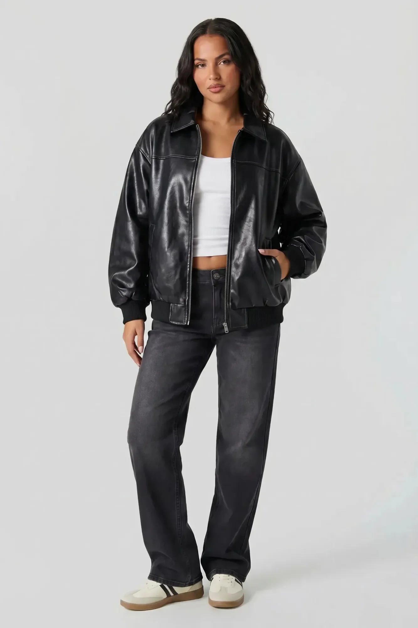2522-oversized-faux-leather-jacket-3.webp Oversized Faux Leather Jacket