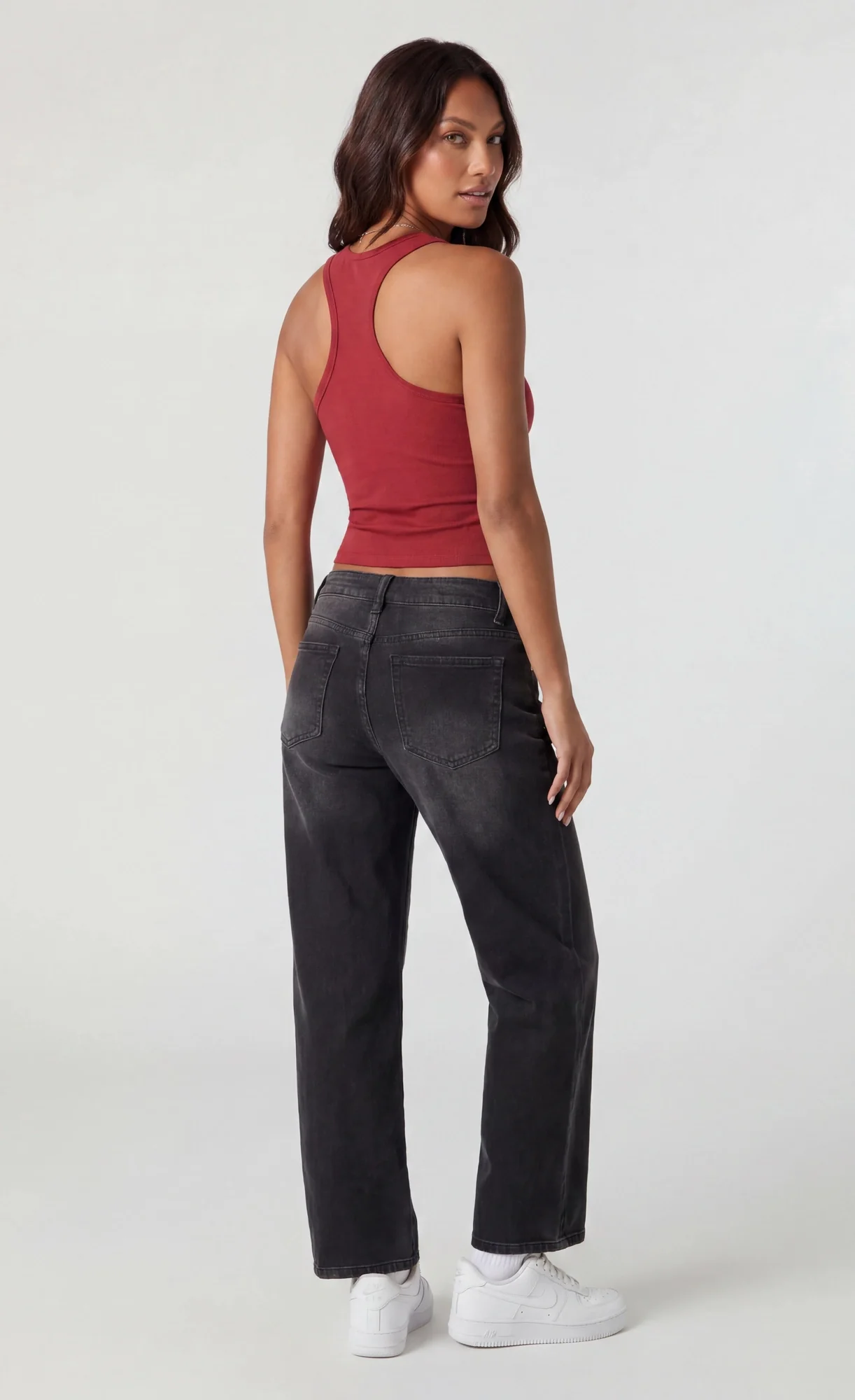 2682-notch-neckline-tank-15.webp Notch Neckline Tank