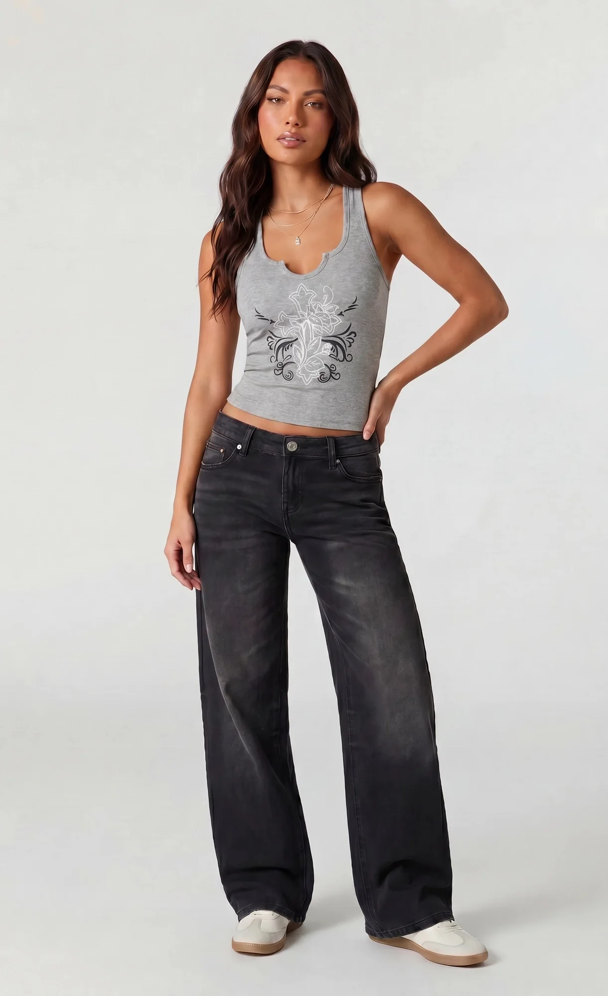 2682-notch-neckline-tank-3.webp Notch Neckline Tank