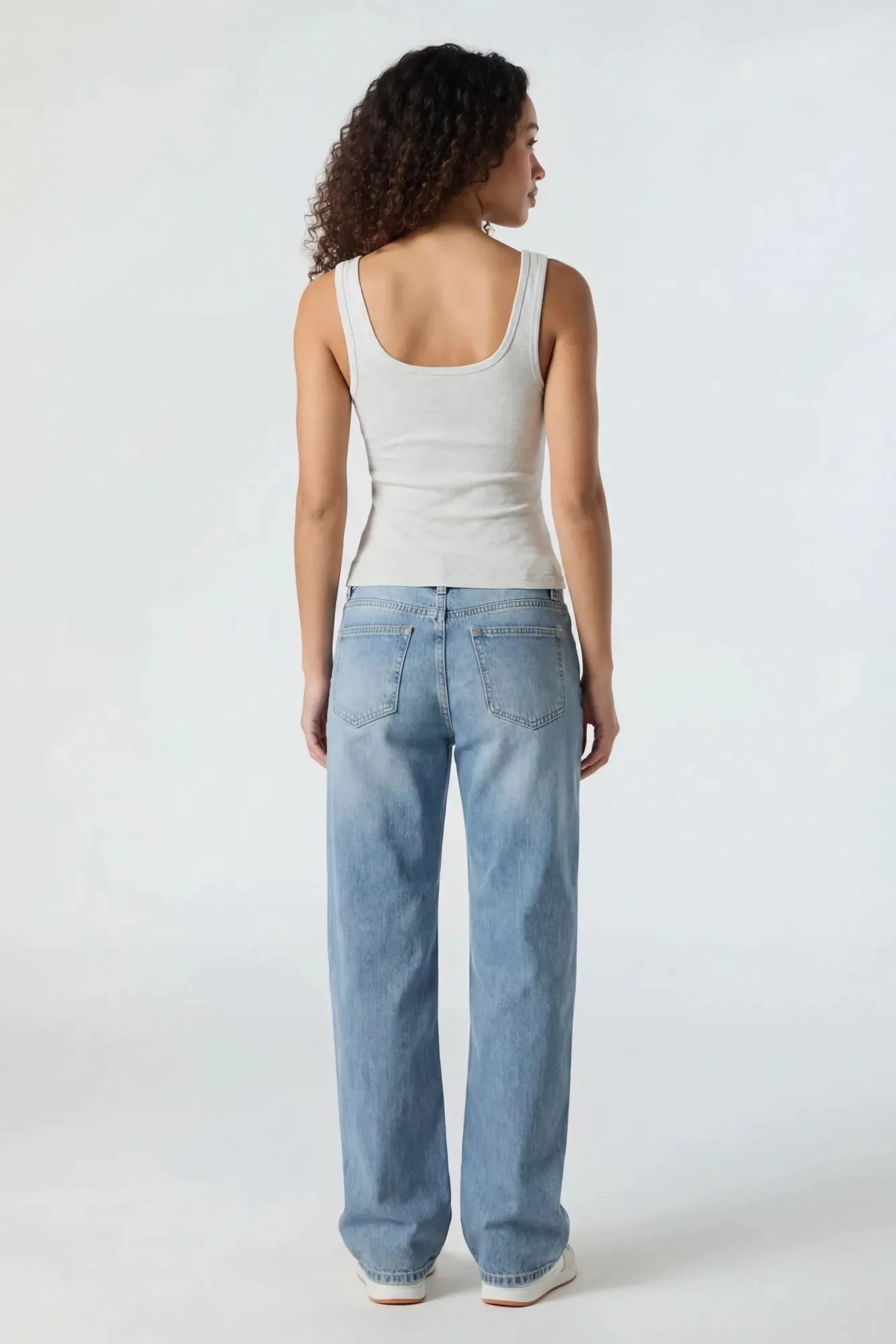 Henley Tank