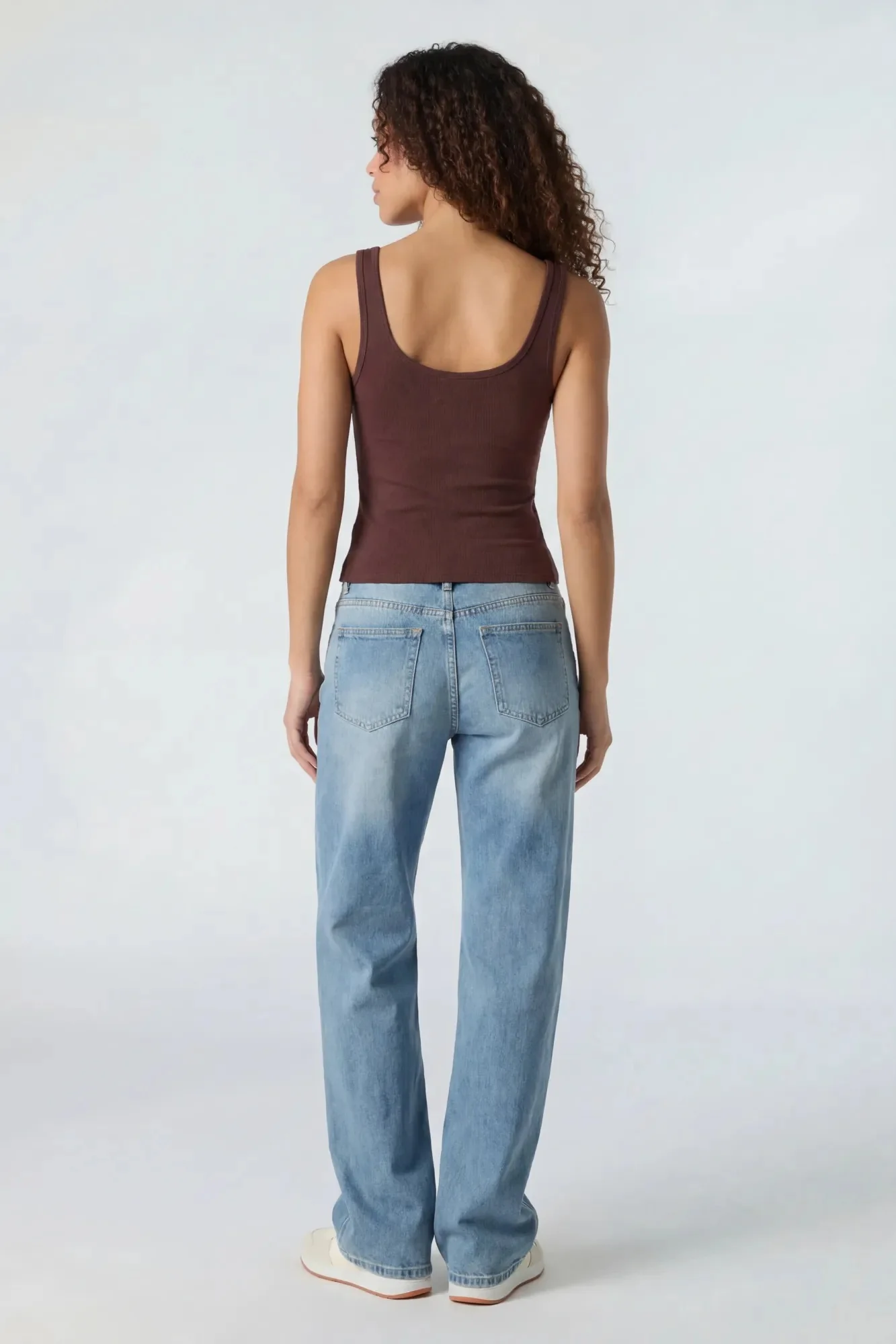 Henley Tank