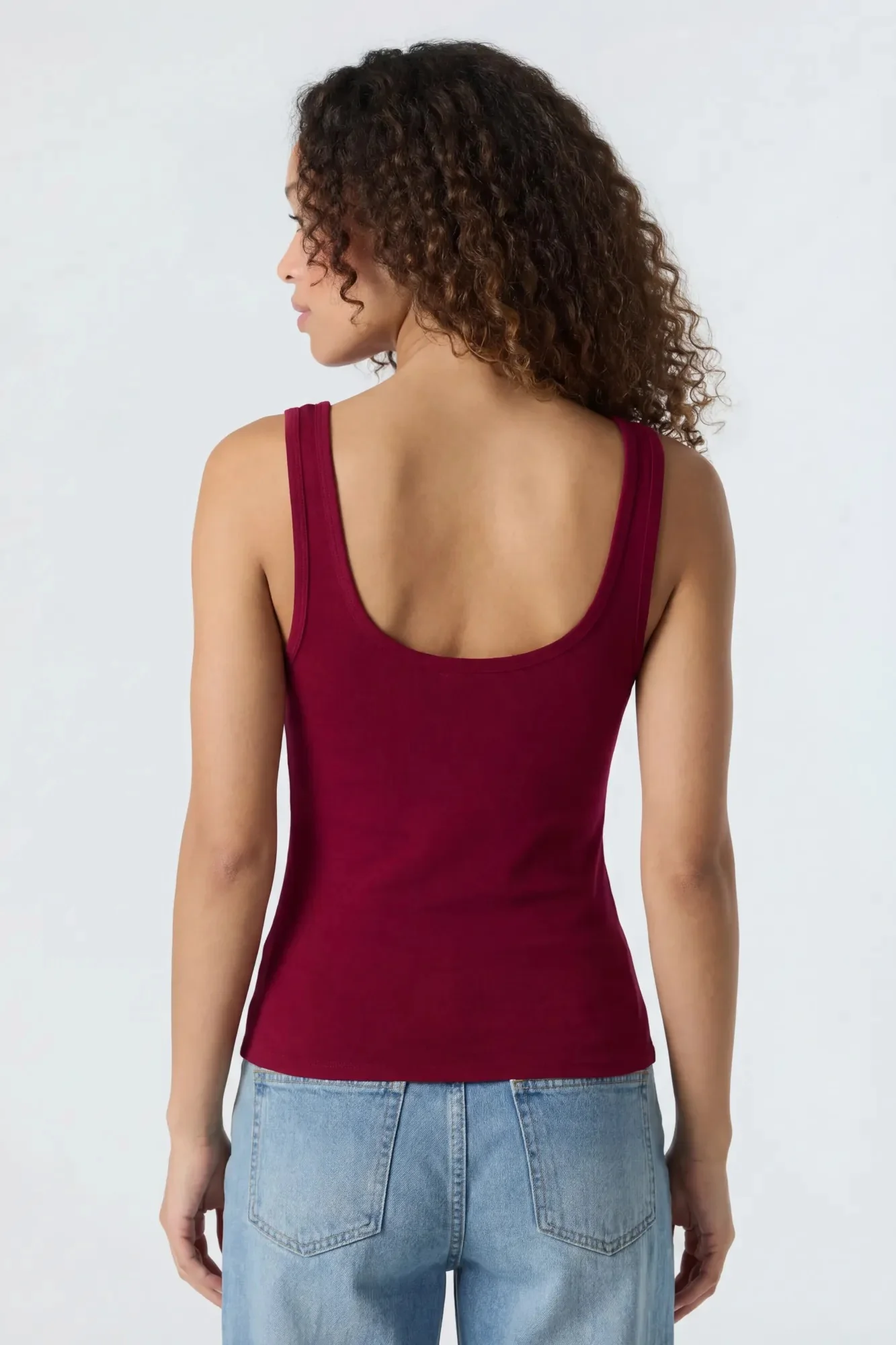 Henley Tank