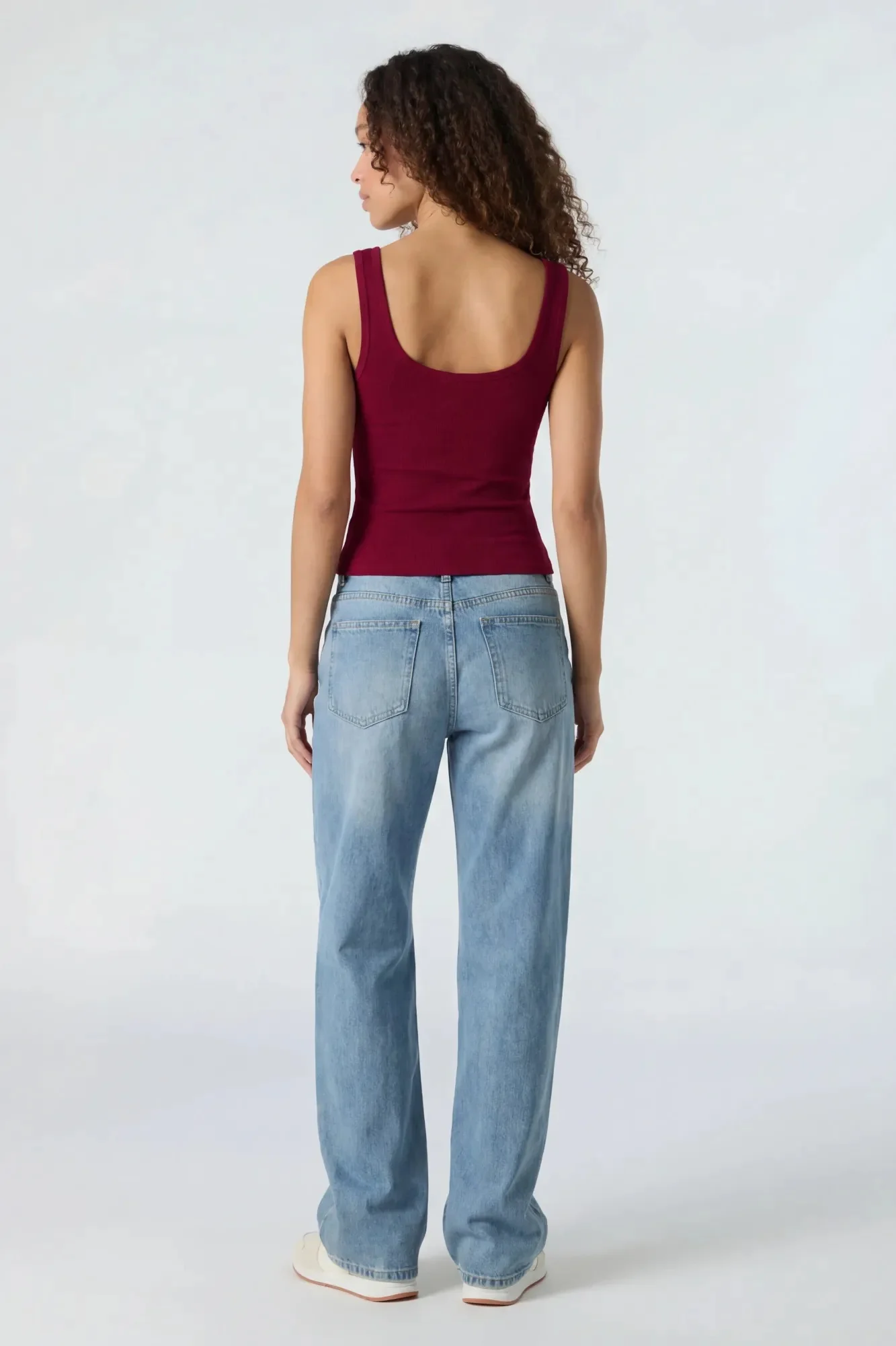 Henley Tank