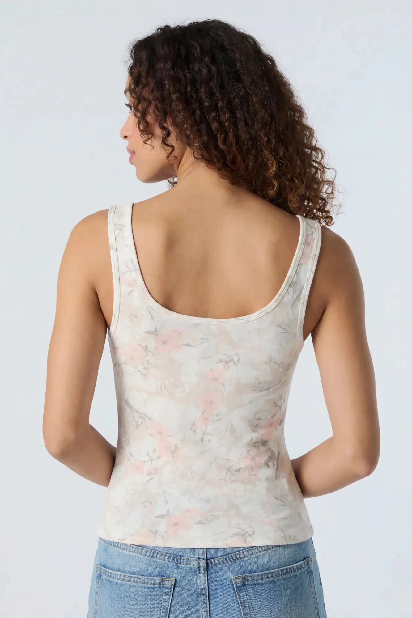 Henley Tank