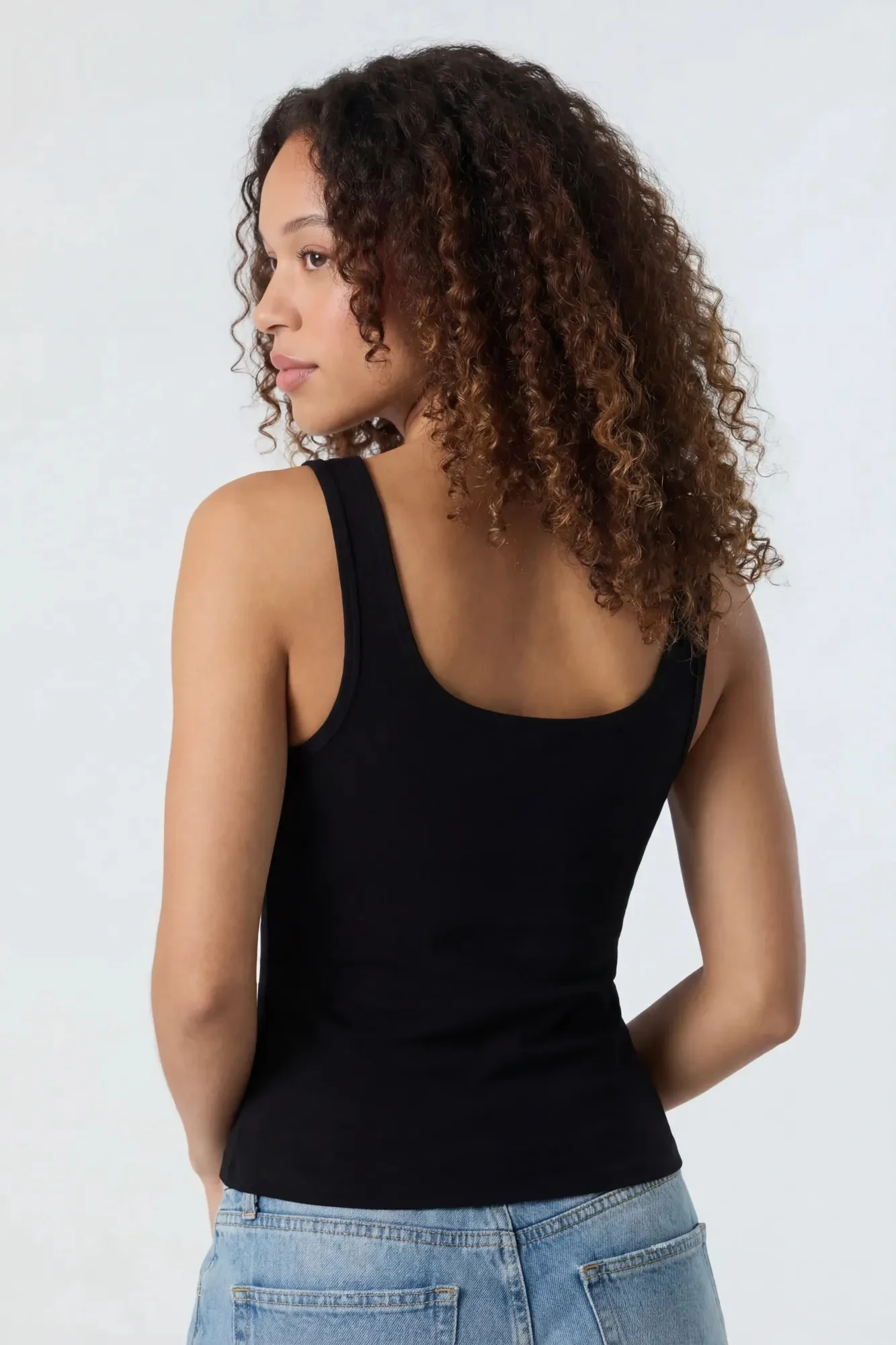 Henley Tank
