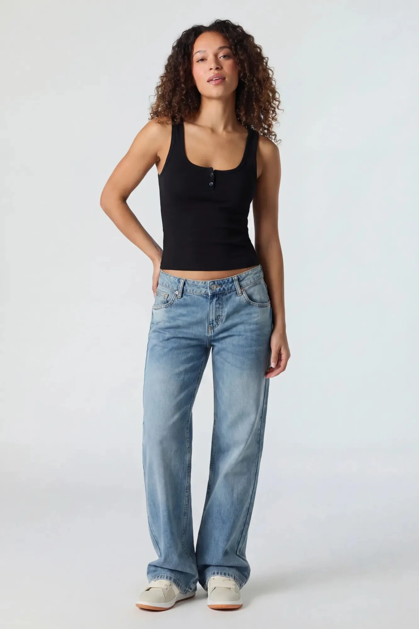 Henley Tank