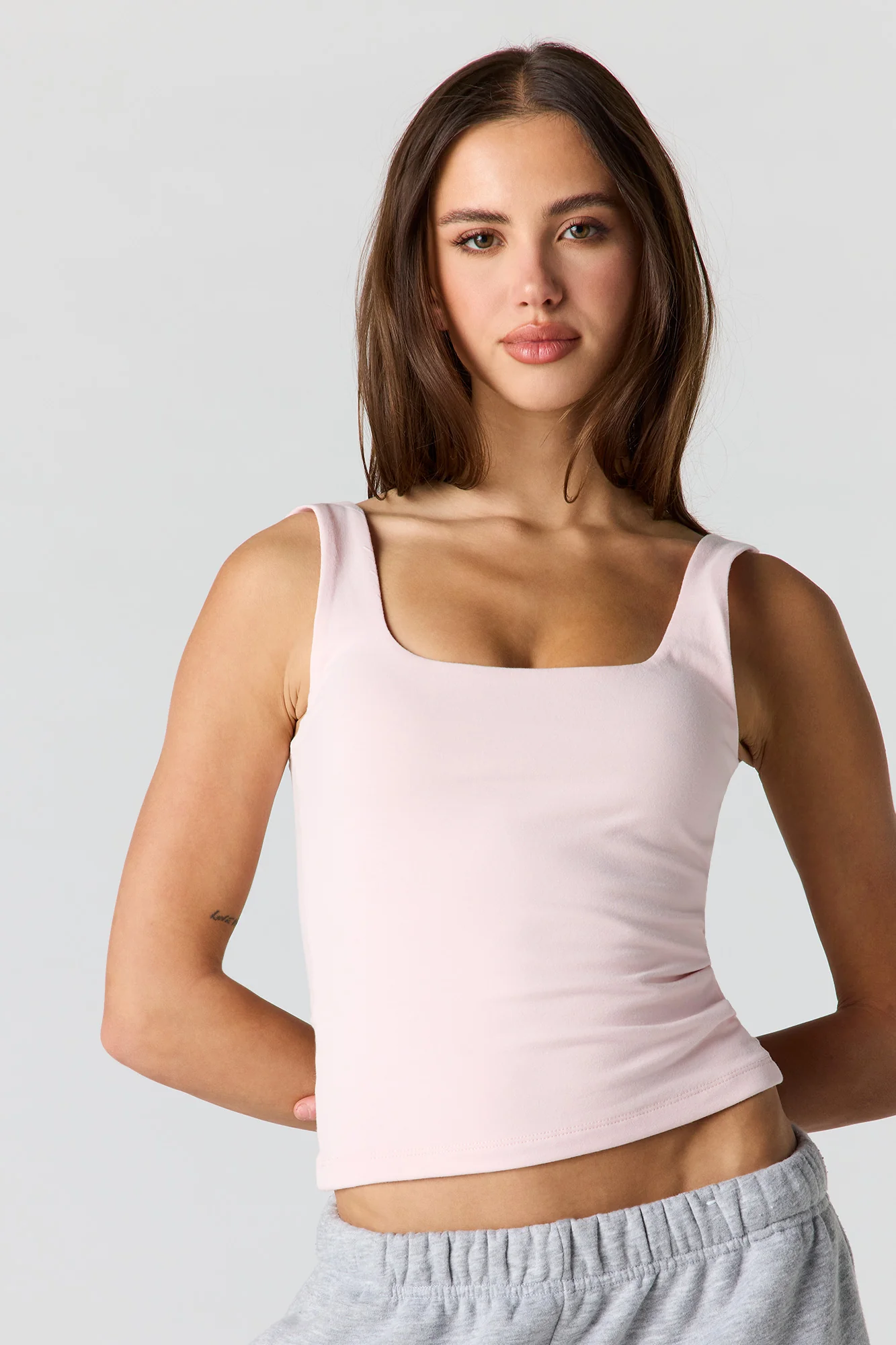 Contour Scoop Neck Tank