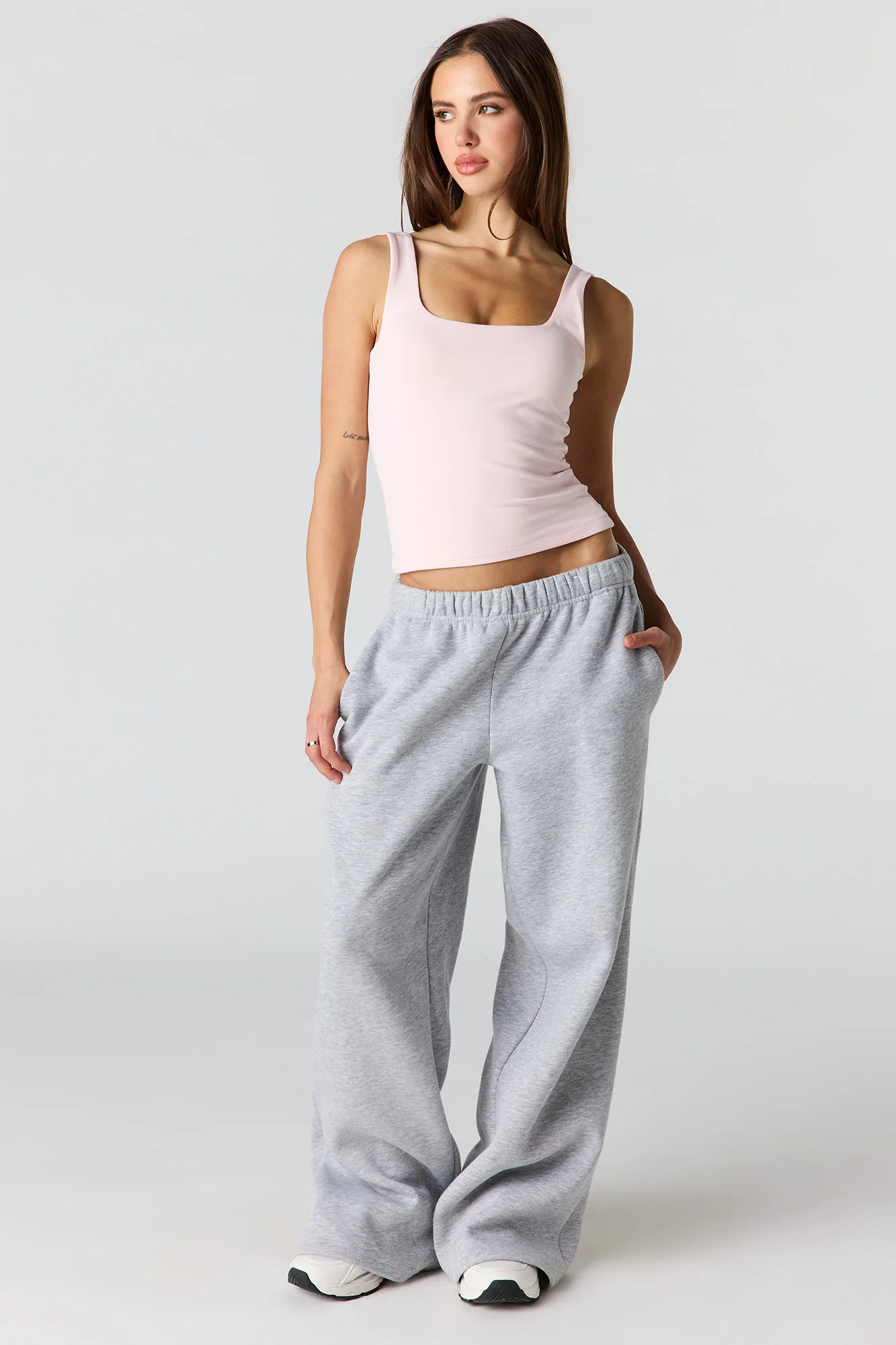 Contour Scoop Neck Tank