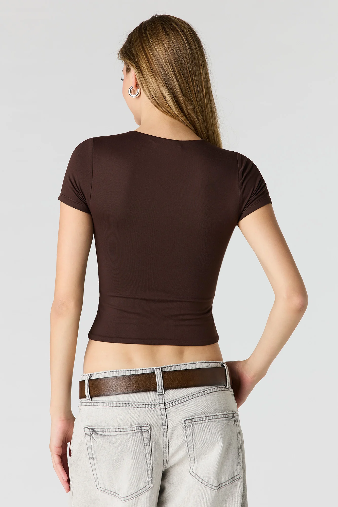 3900-contour-crewneck-t-shirt-11.webp Contour Crewneck T-Shirt