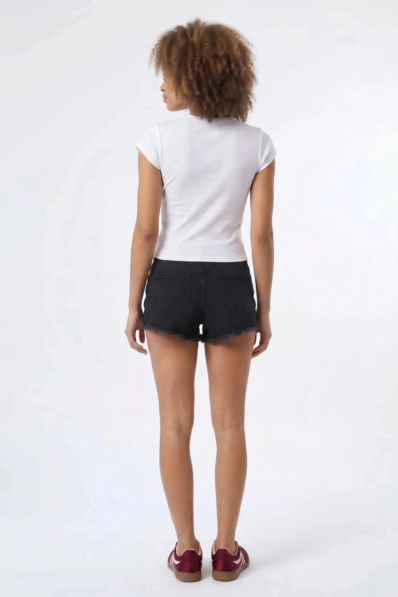 4030-classic-crewneck-t-shirt-12.webp Classic Crewneck T-Shirt