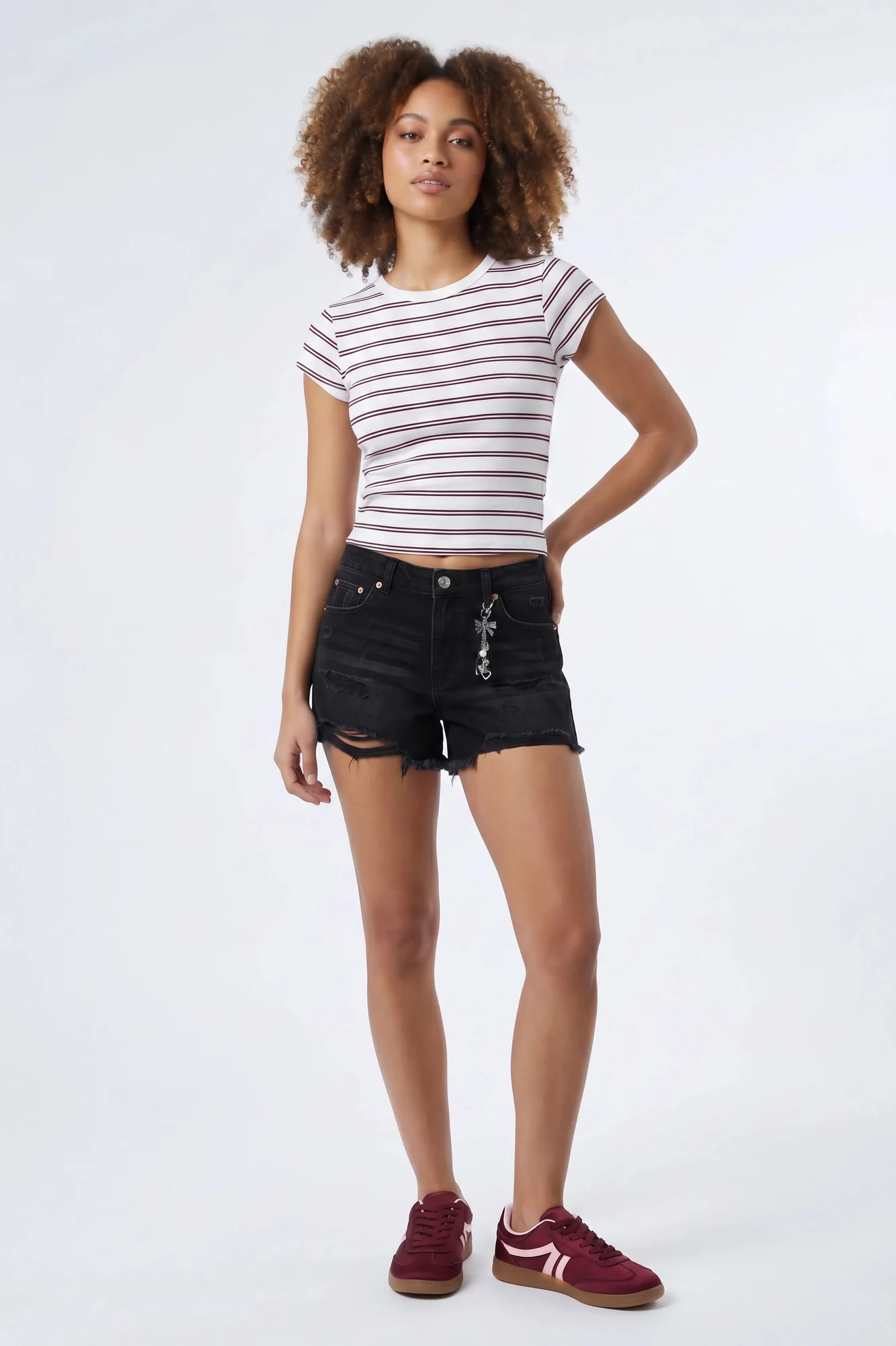 4030-classic-crewneck-t-shirt-2.webp Classic Crewneck T-Shirt