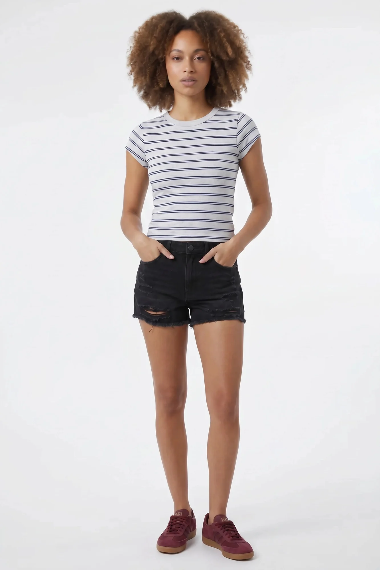 4030-classic-crewneck-t-shirt-7.webp Classic Crewneck T-Shirt
