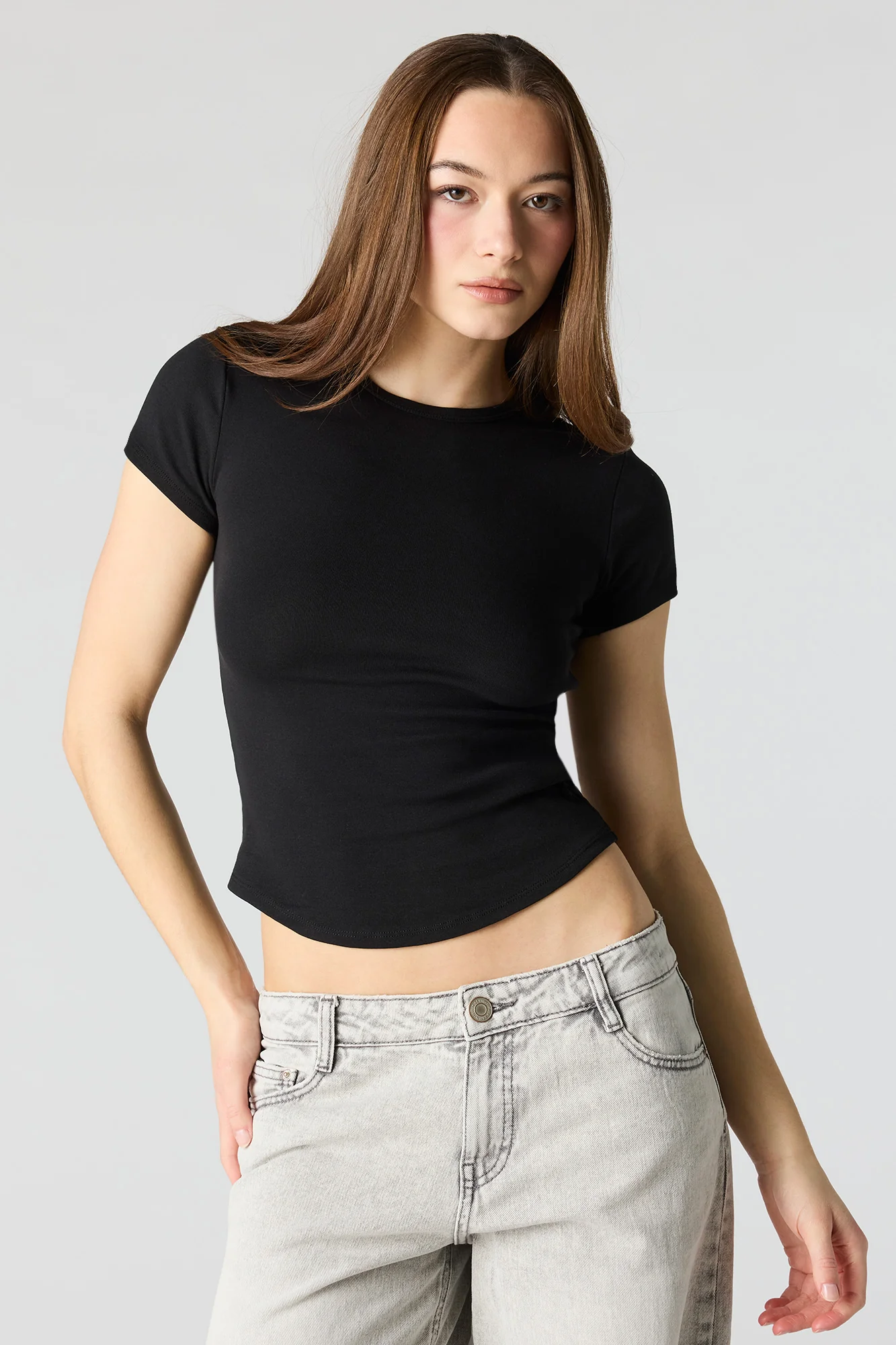 4112-curved-hem-t-shirt-4.webp Curved Hem T-Shirt