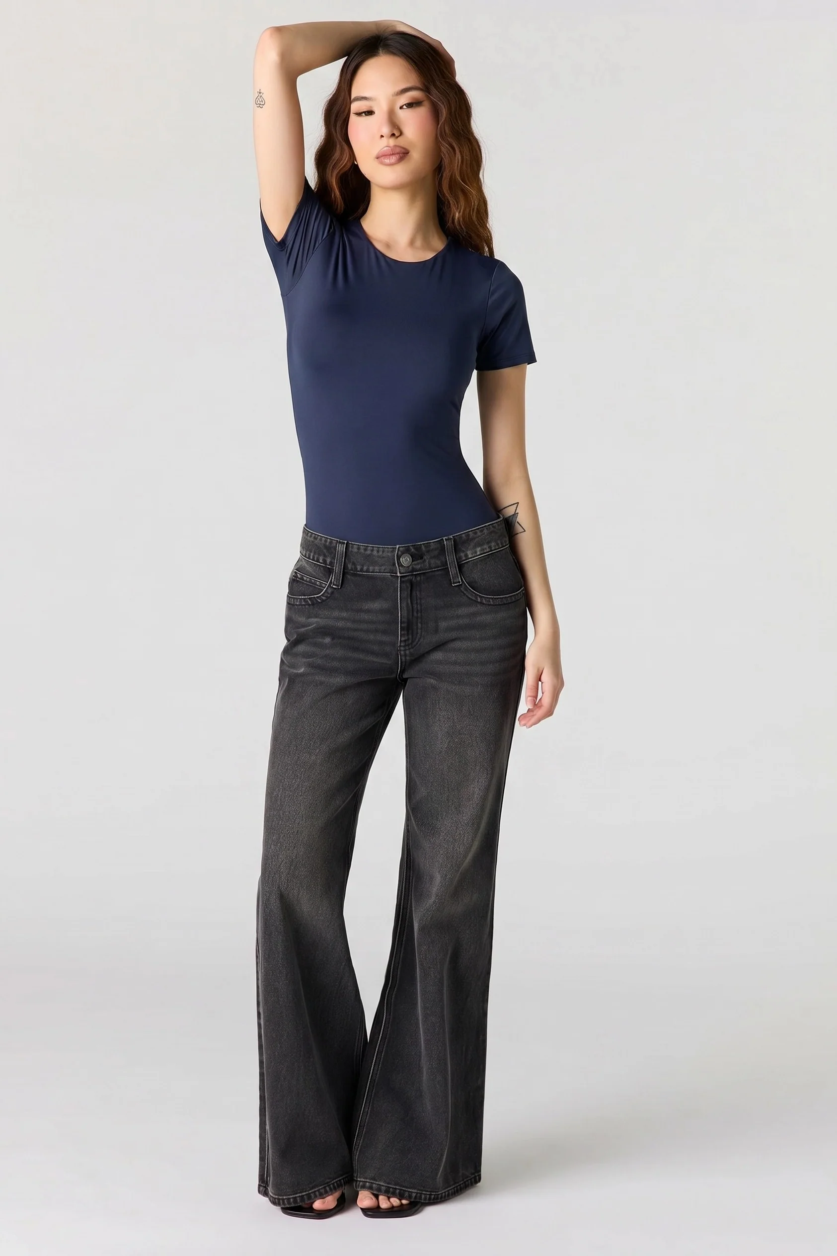 4204-contour-crewneck-short-sleeve-bodysuit-15.webp Contour Crewneck Short Sleeve Bodysuit