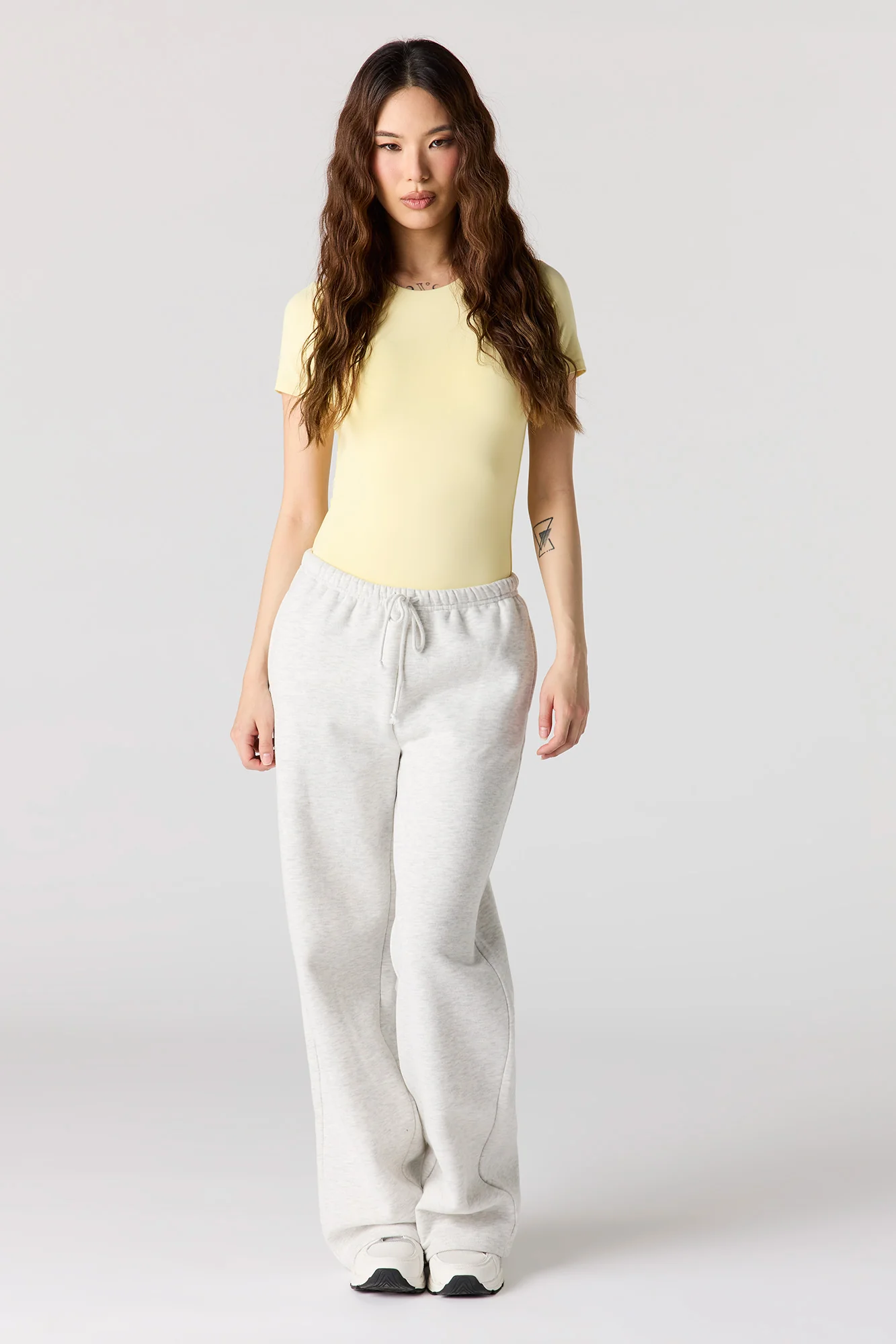 4204-contour-crewneck-short-sleeve-bodysuit-18.webp Contour Crewneck Short Sleeve Bodysuit