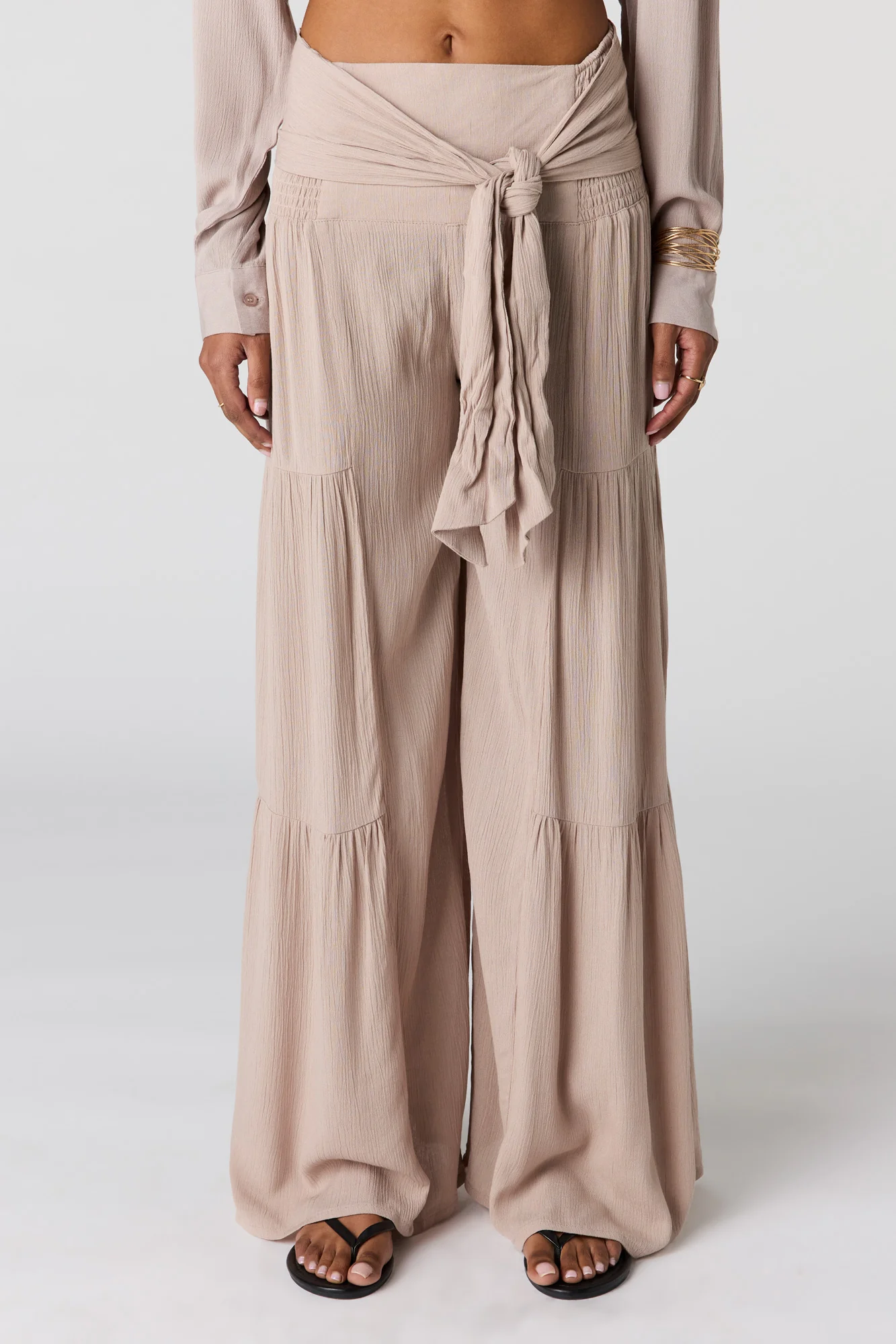 4322-tie-waist-tiered-palazzo-pant-10.webp Tie Waist Tiered Palazzo Pant