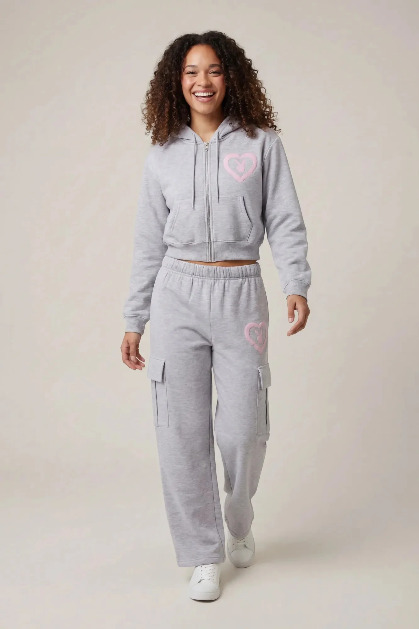 5045-playboy-fleece-wide-leg-cargo-sweatpant-13.webp Playboy Fleece Wide Leg Cargo Sweatpant