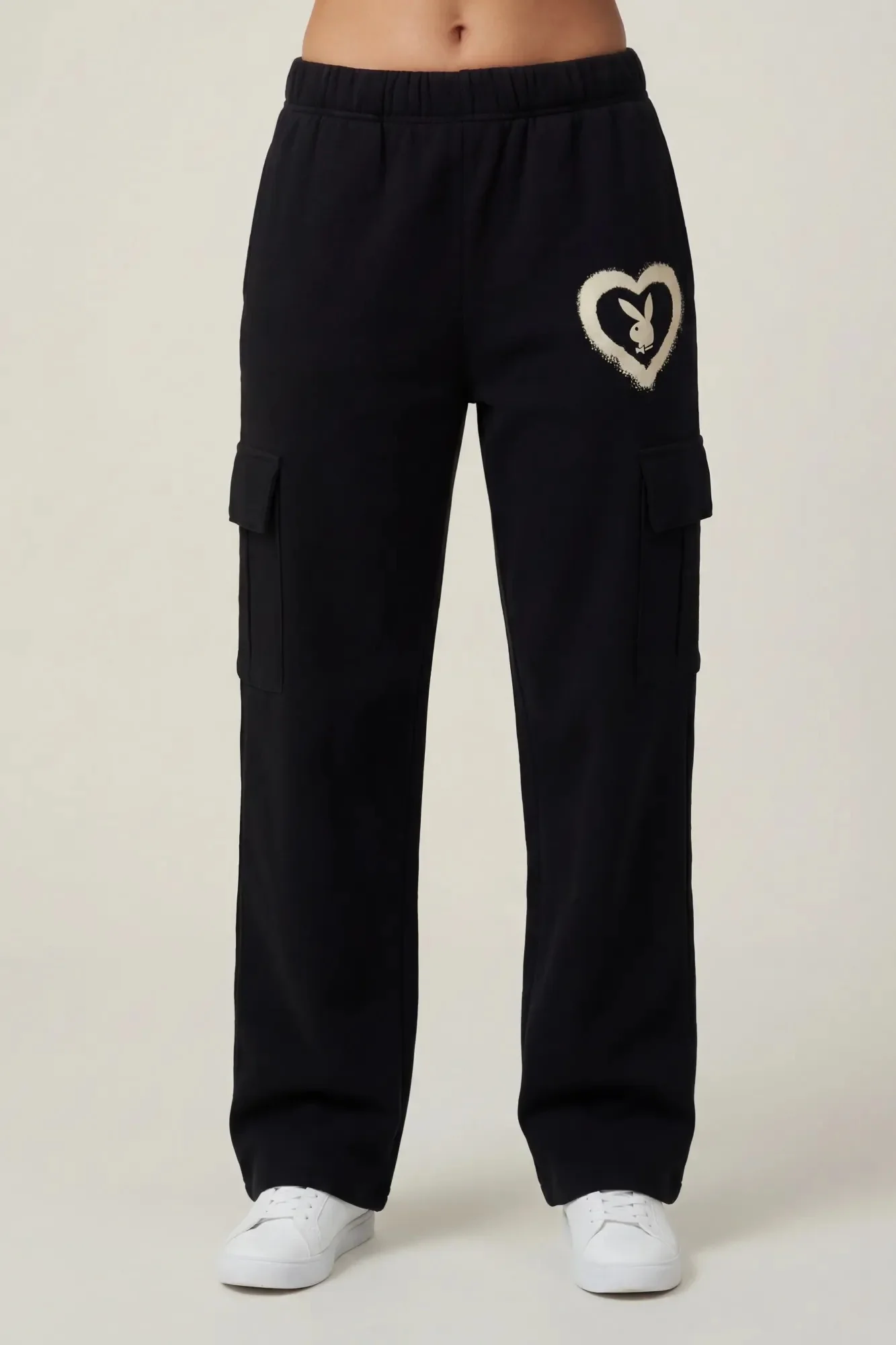 5045-playboy-fleece-wide-leg-cargo-sweatpant-7.webp Playboy Fleece Wide Leg Cargo Sweatpant