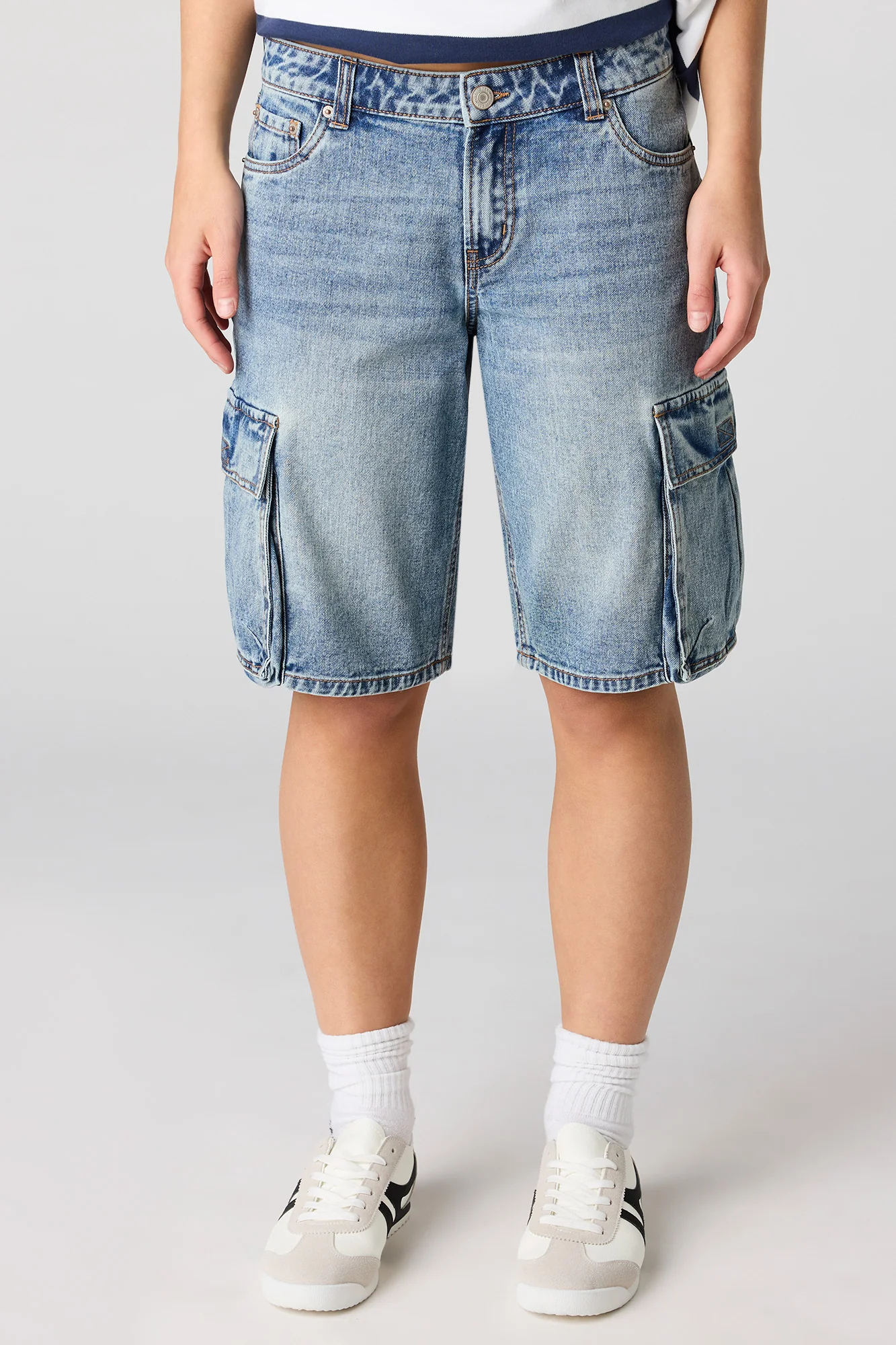 5378-cargo-jort-11.webp Cargo Jort