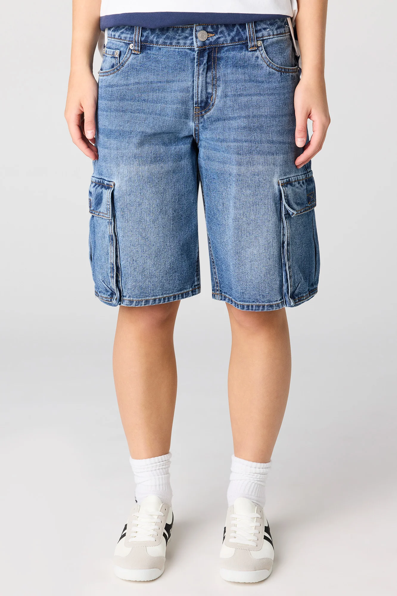 5378-cargo-jort-2.webp Cargo Jort