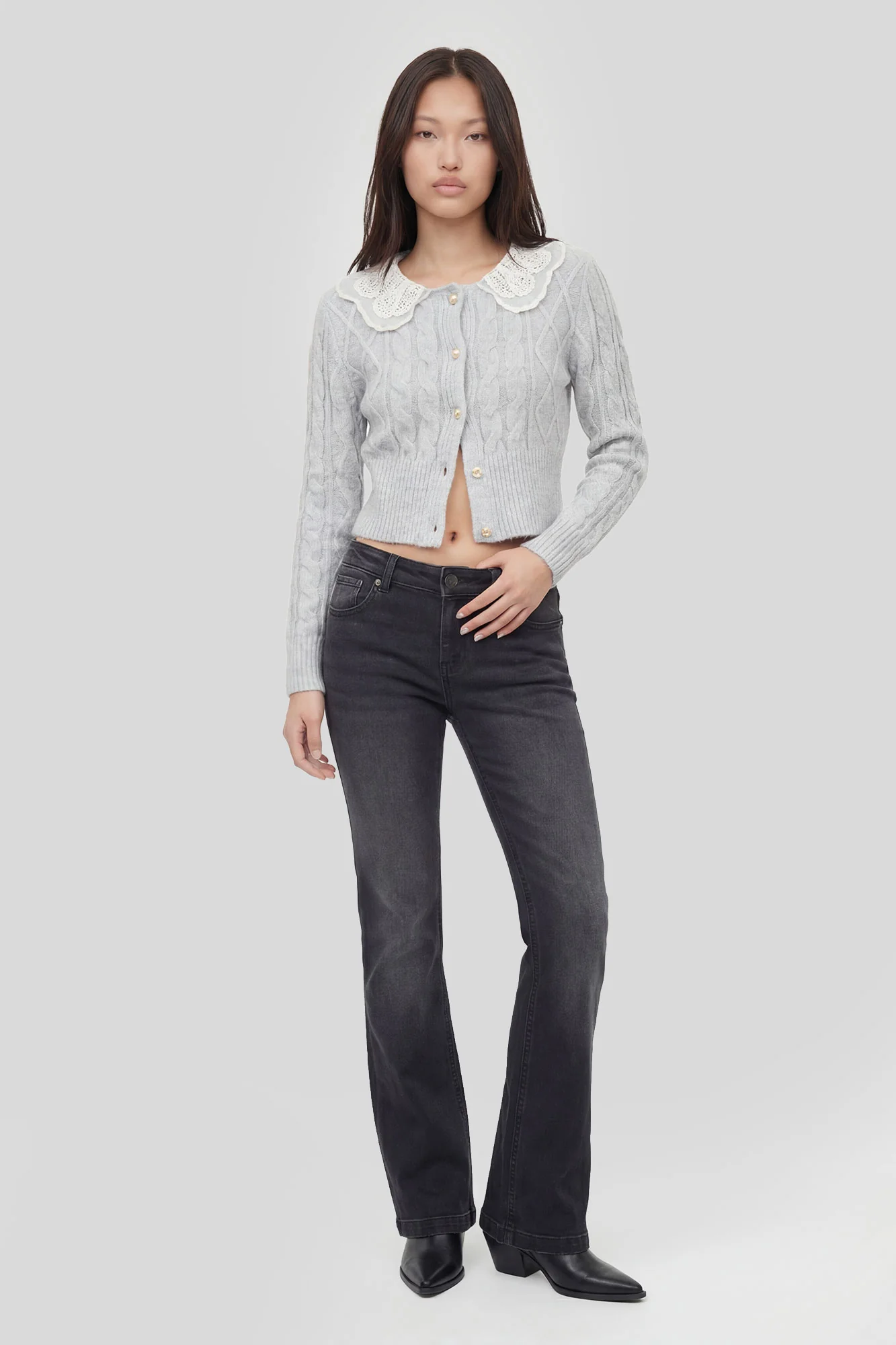 539-lace-collar-cable-knit-cardigan-3.webp Lace Collar Cable Knit Cardigan