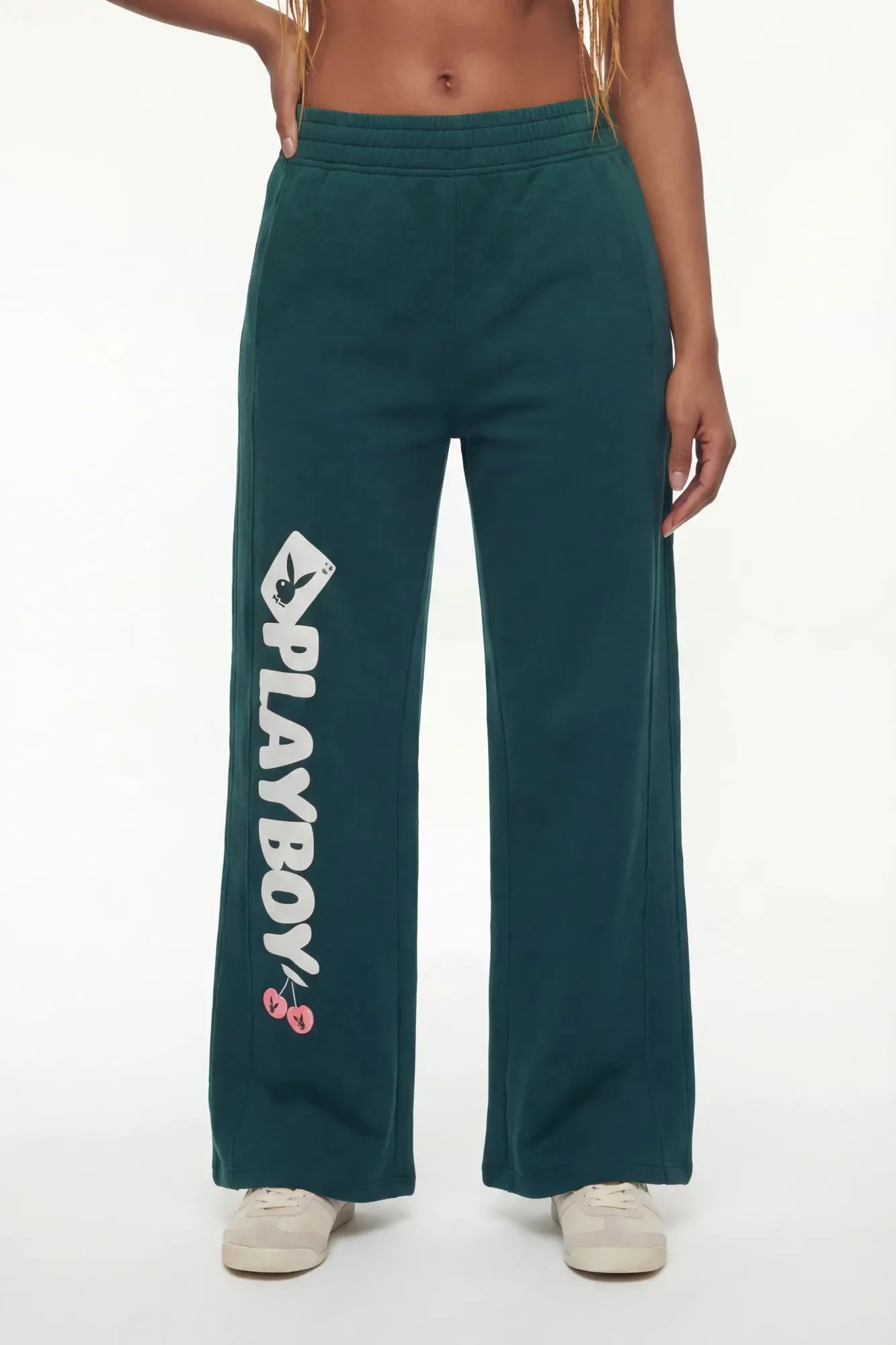 5607-playboy-ultra-wide-fleece-sweatpant-10.webp Playboy Ultra Wide Fleece Sweatpant