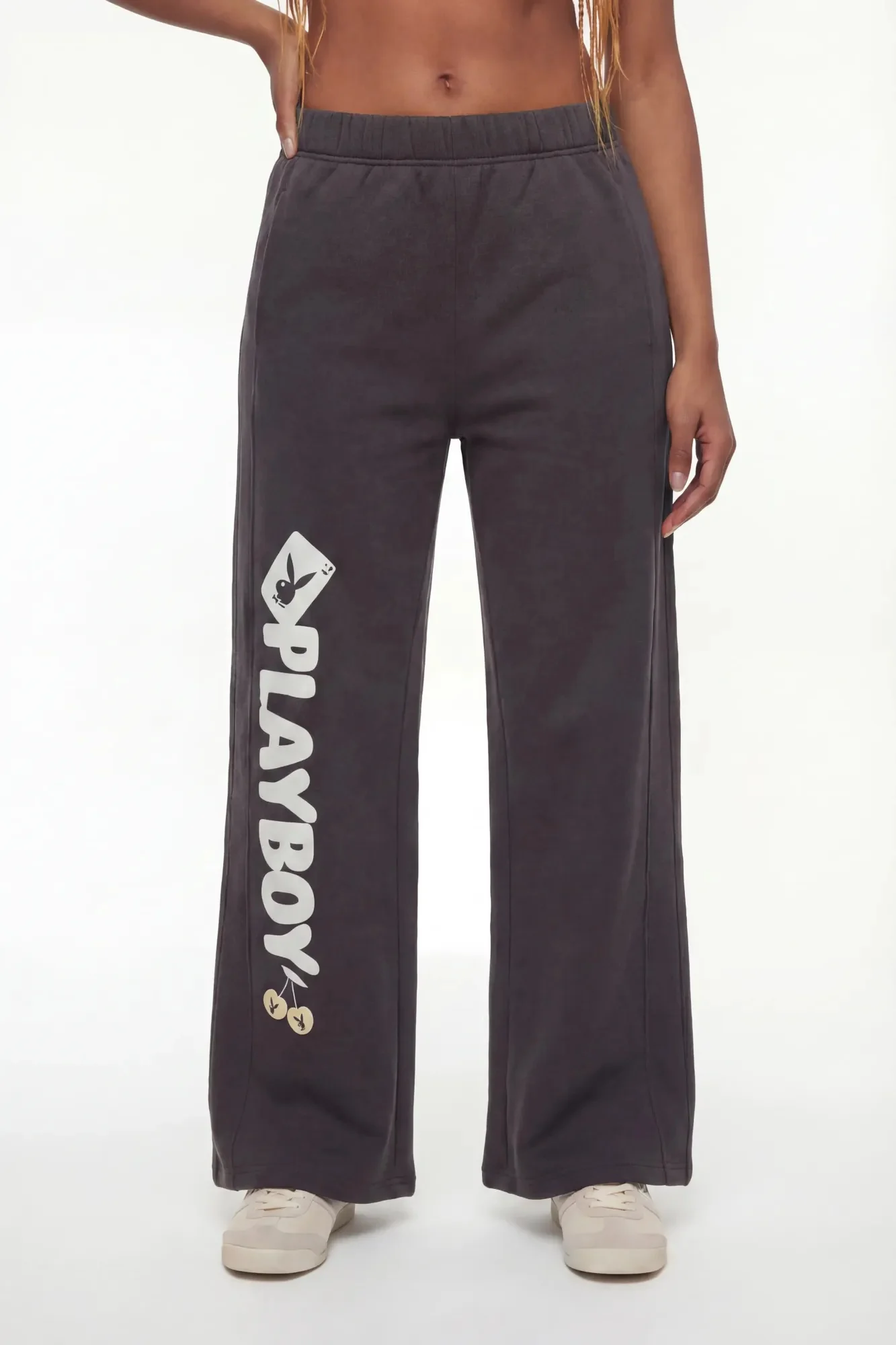 5607-playboy-ultra-wide-fleece-sweatpant-6.webp Playboy Ultra Wide Fleece Sweatpant