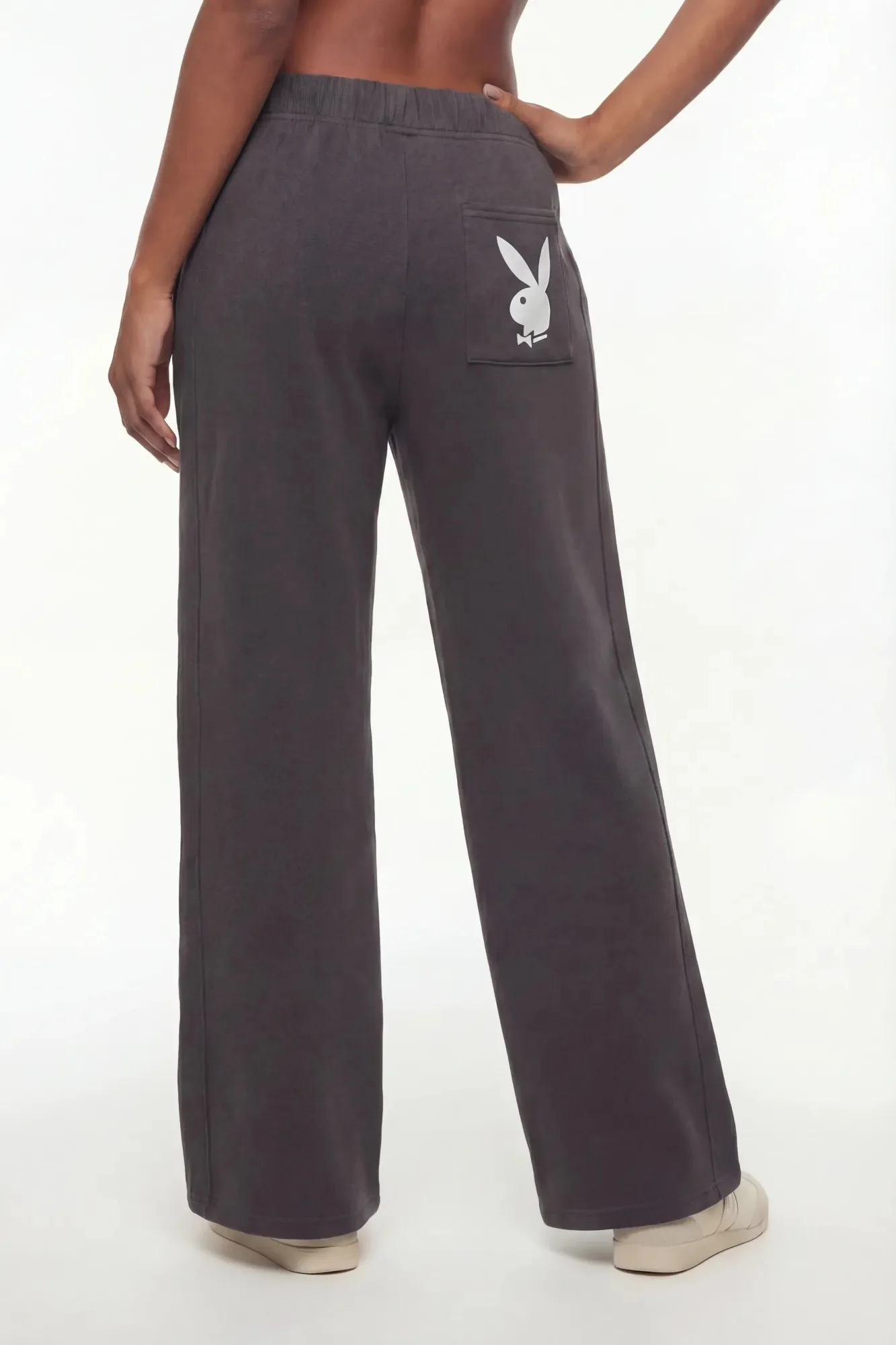 5607-playboy-ultra-wide-fleece-sweatpant-7.webp Playboy Ultra Wide Fleece Sweatpant