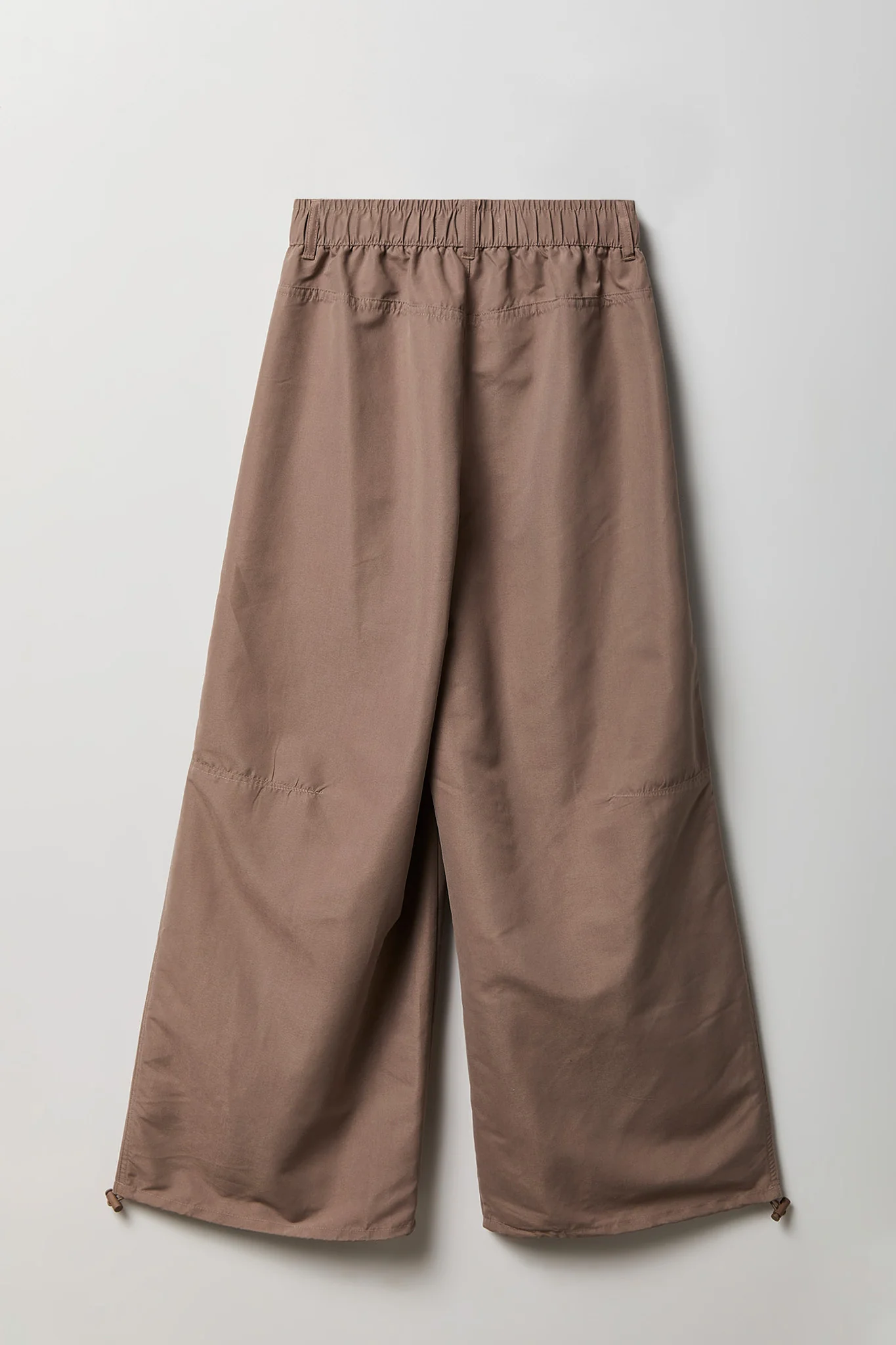 6400-wide-leg-parachute-pant-20.webp Wide Leg Parachute Pant