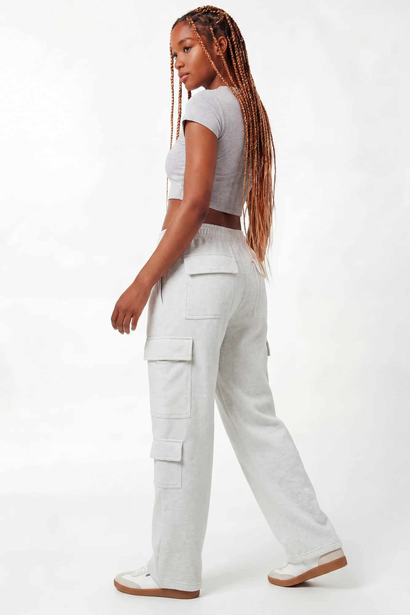 6528-fleece-low-rise-wide-leg-cargo-sweatpant-17.webp Fleece Low Rise Wide Leg Cargo Sweatpant