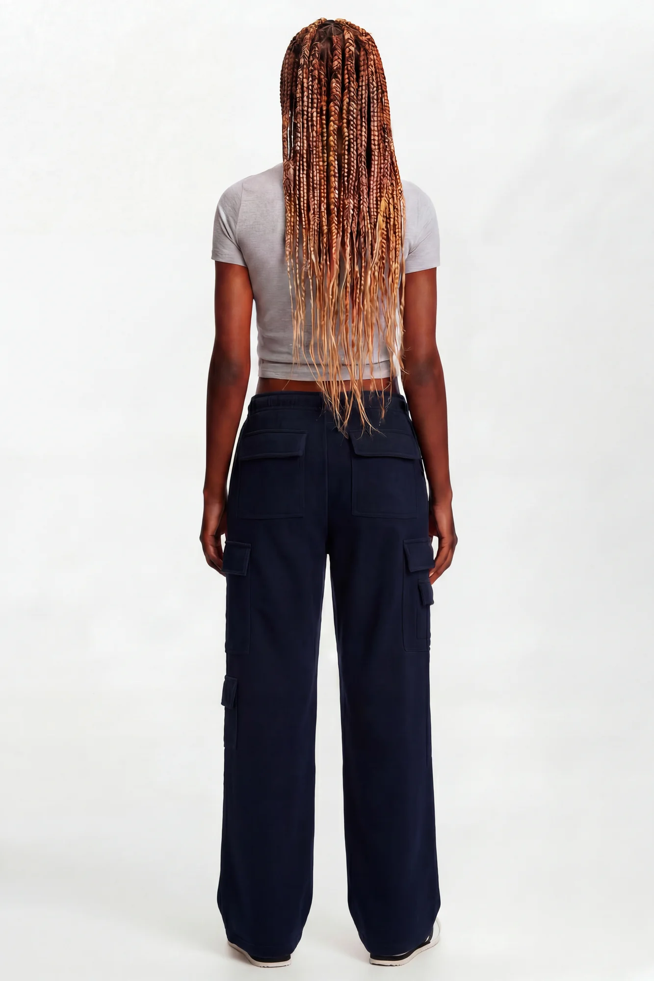 6528-fleece-low-rise-wide-leg-cargo-sweatpant-21.webp Fleece Low Rise Wide Leg Cargo Sweatpant