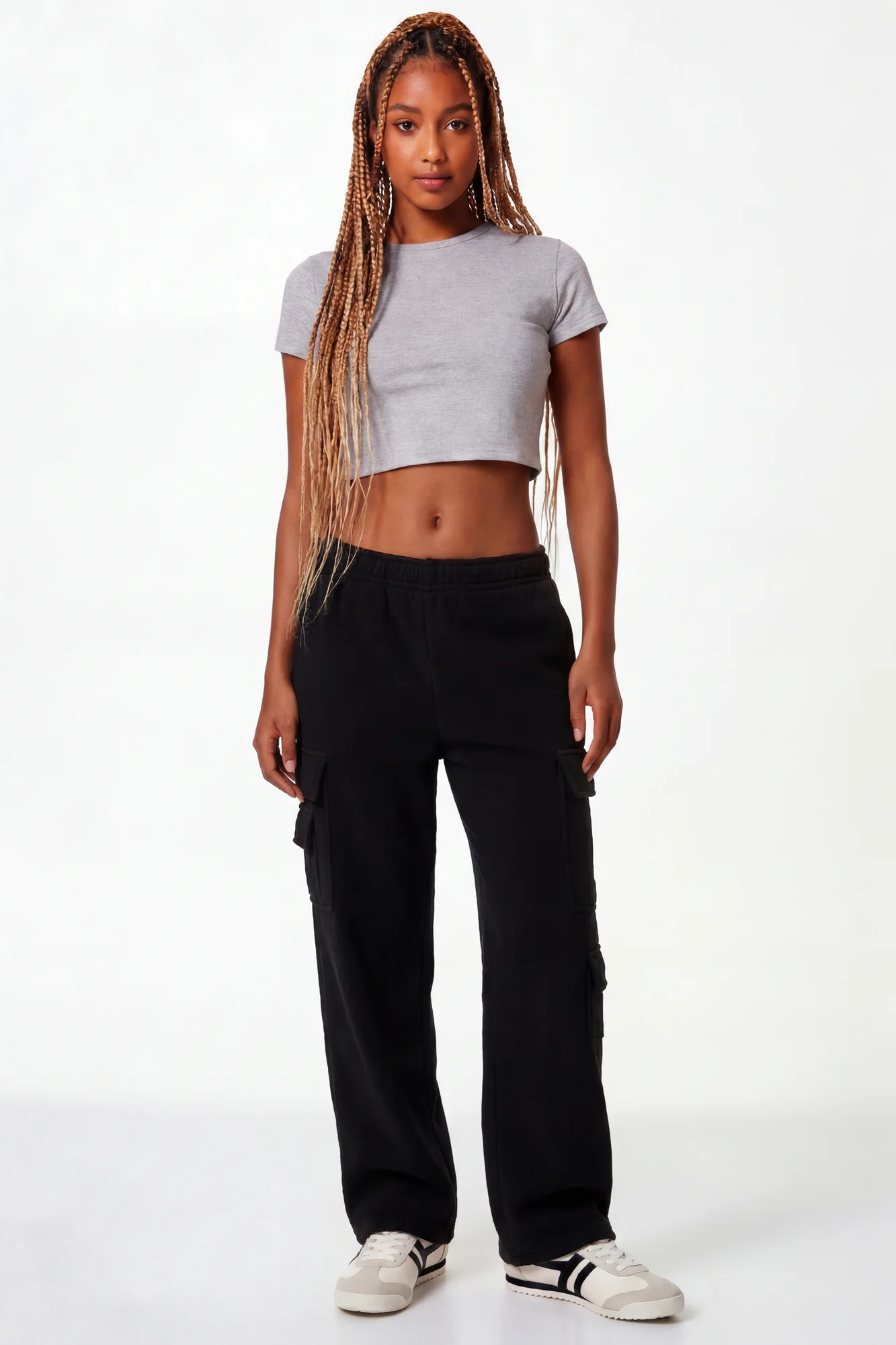 6528-fleece-low-rise-wide-leg-cargo-sweatpant-6.webp Fleece Low Rise Wide Leg Cargo Sweatpant