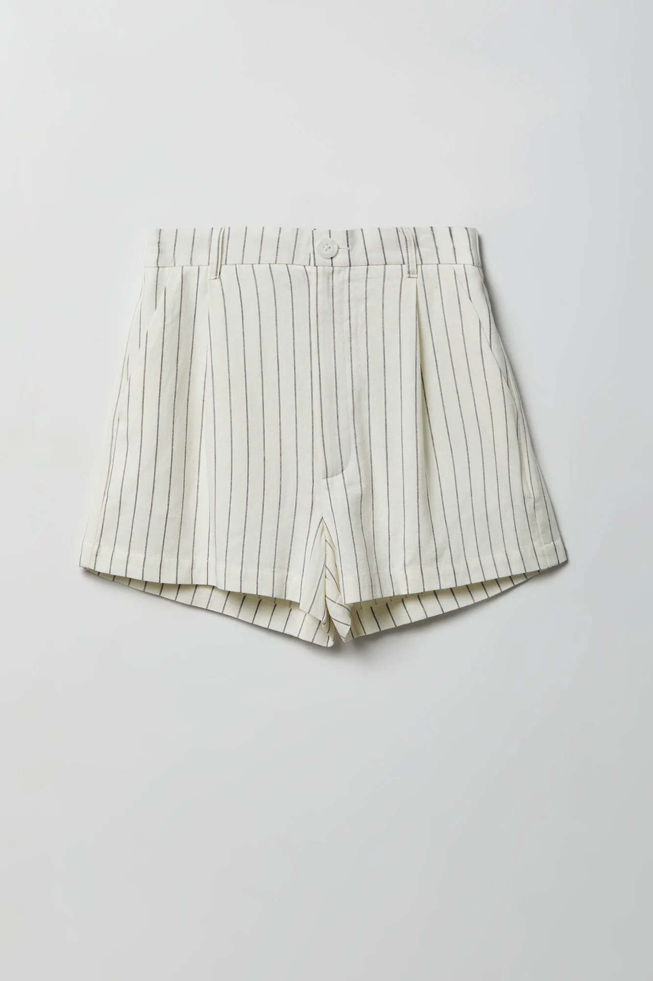 Linen-Blend Tailored Short