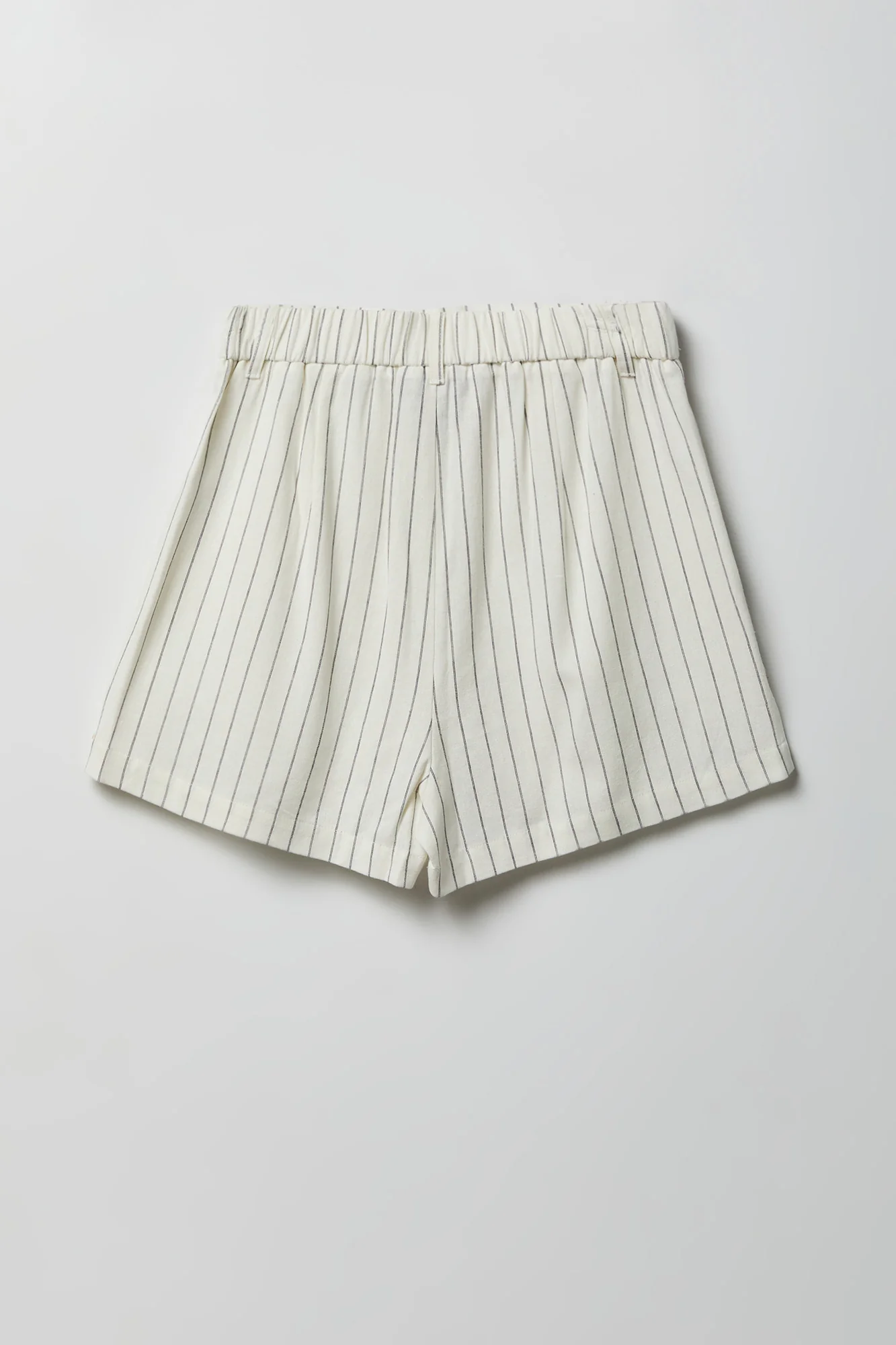 Linen-Blend Tailored Short