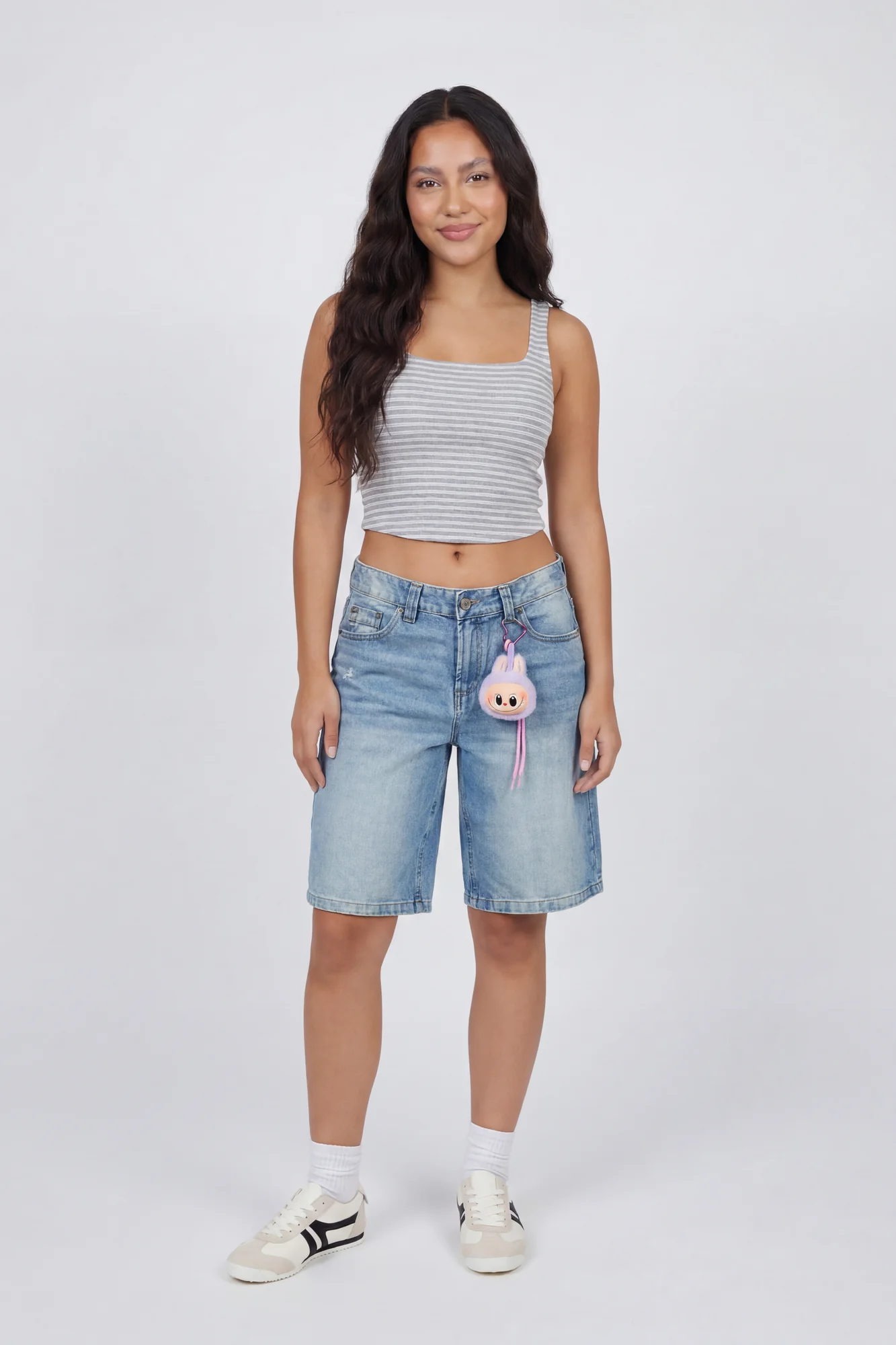 Brooklyn Low Rise Light Jort 11" with LaBeBe Keychain
