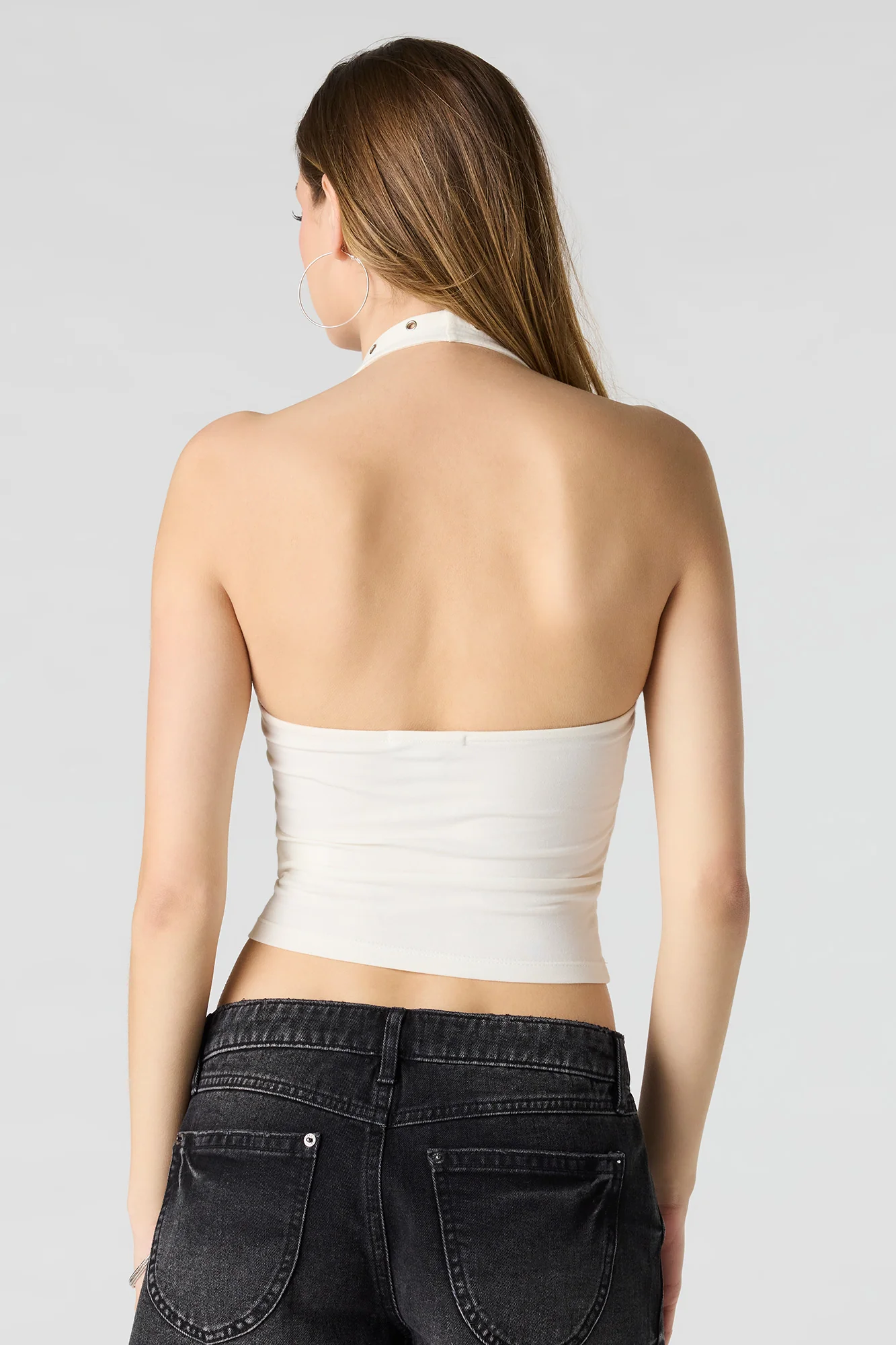 6922-soft-contour-grommet-halter-top-11.webp Soft Contour Grommet Halter Top