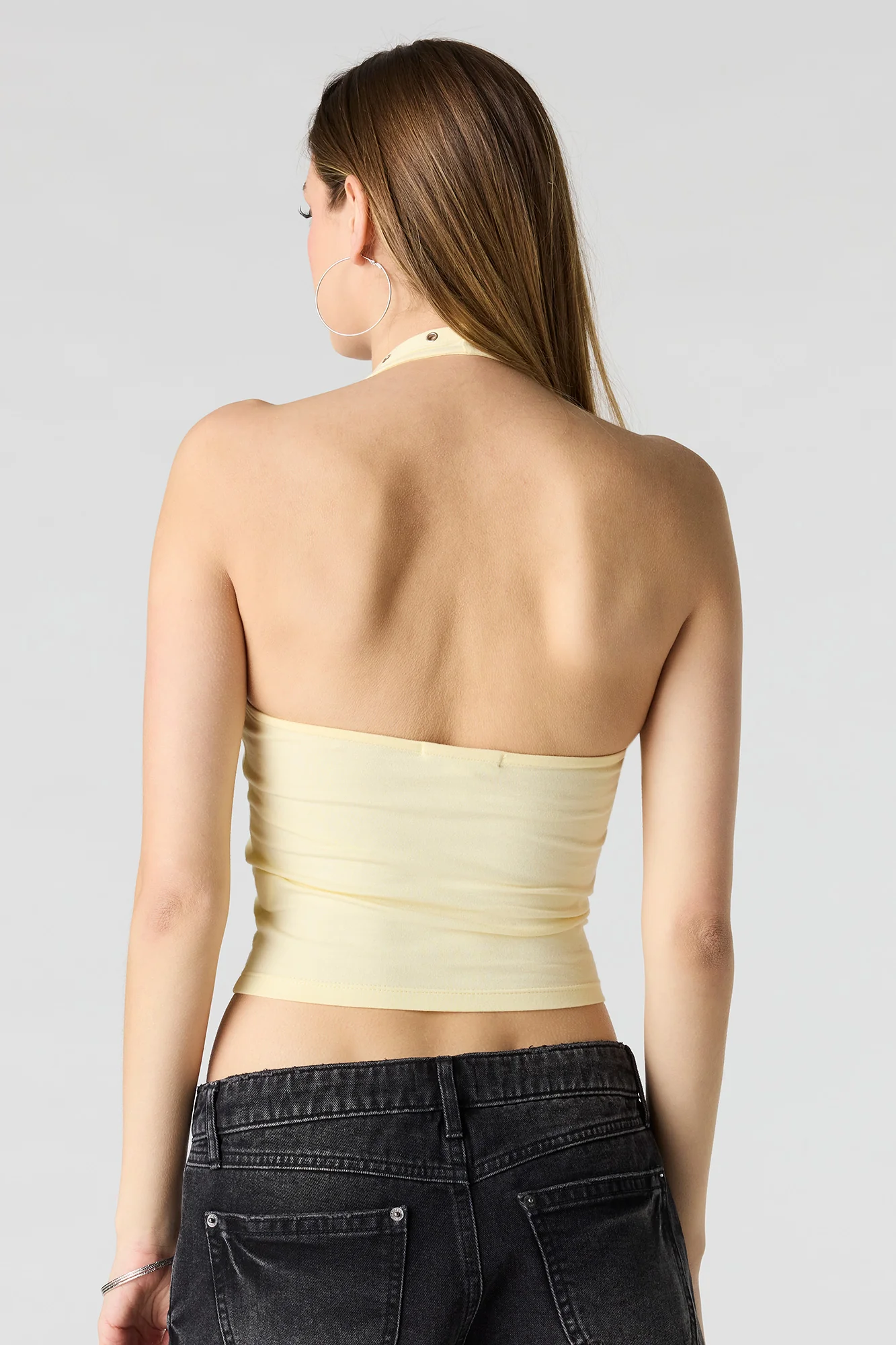 6922-soft-contour-grommet-halter-top-17.webp Soft Contour Grommet Halter Top