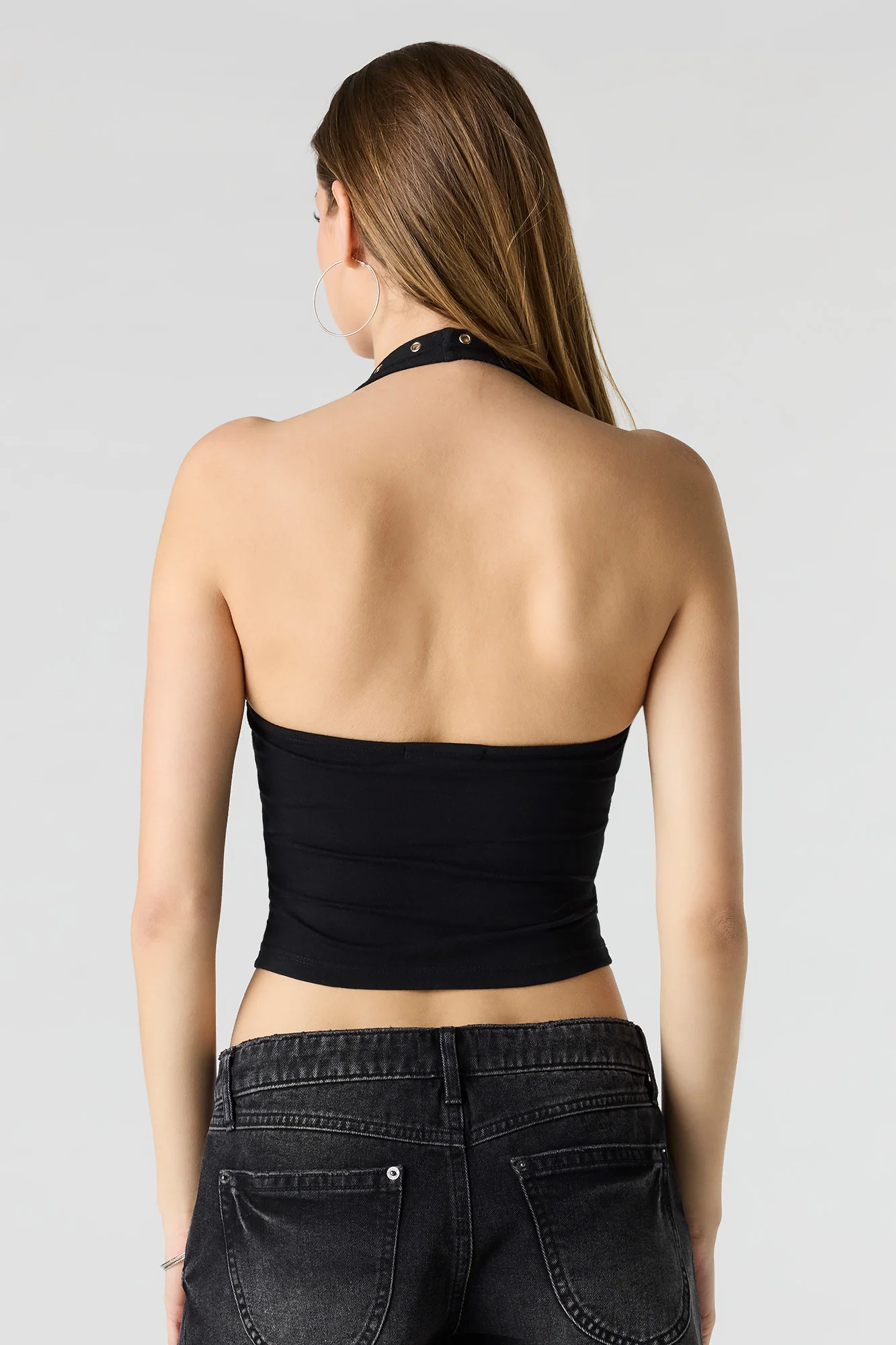 6922-soft-contour-grommet-halter-top-5.webp Soft Contour Grommet Halter Top