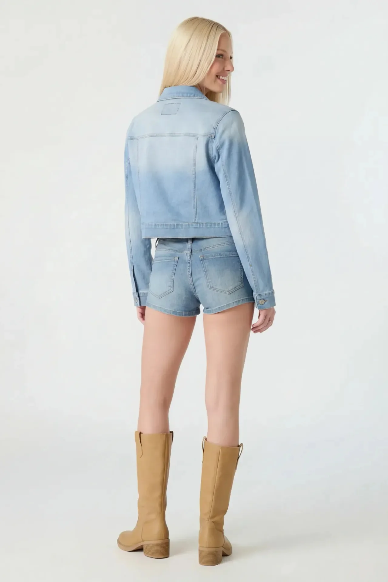 7057-classic-denim-jacket-3.webp Classic Denim Jacket