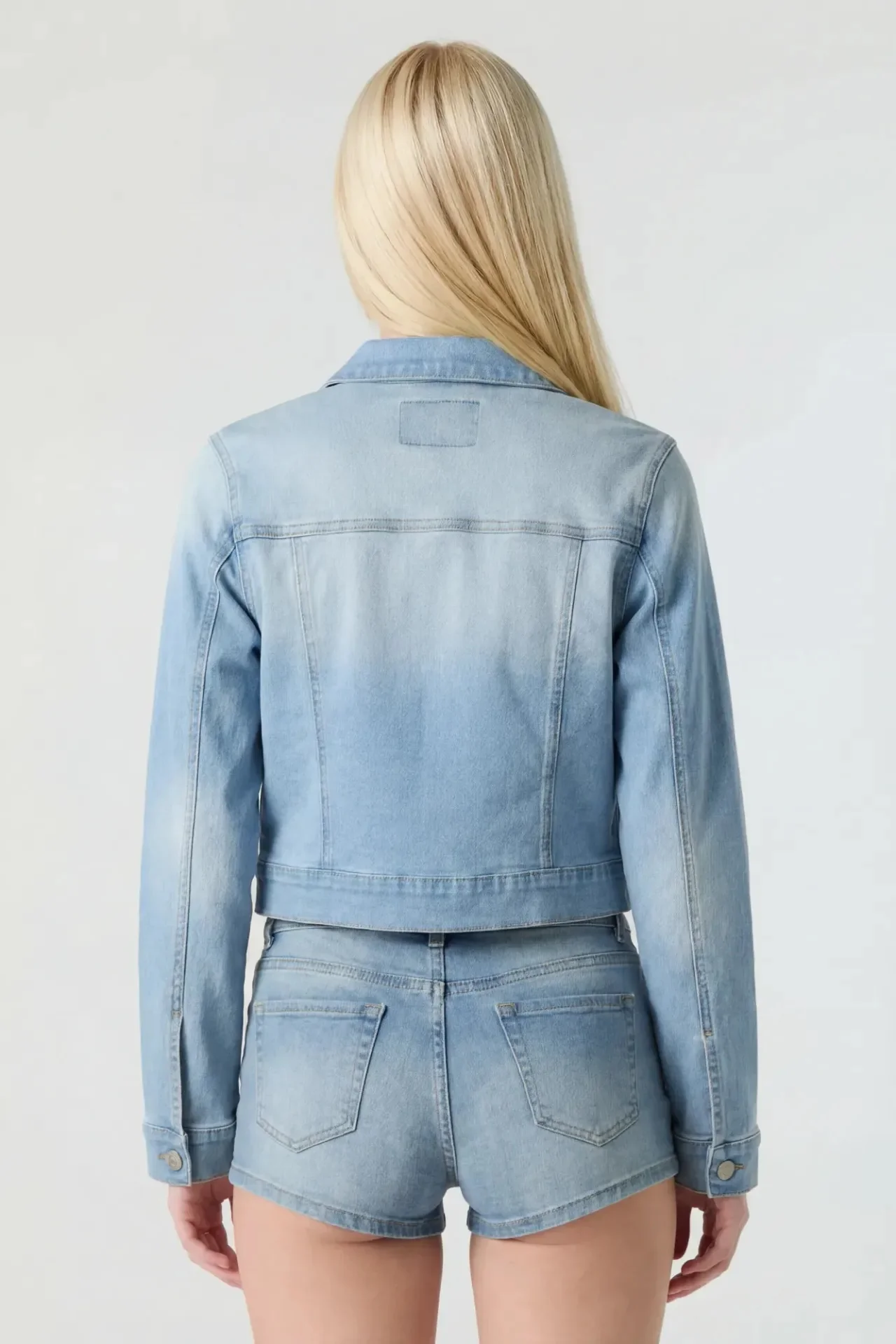7057-classic-denim-jacket-4.webp Classic Denim Jacket