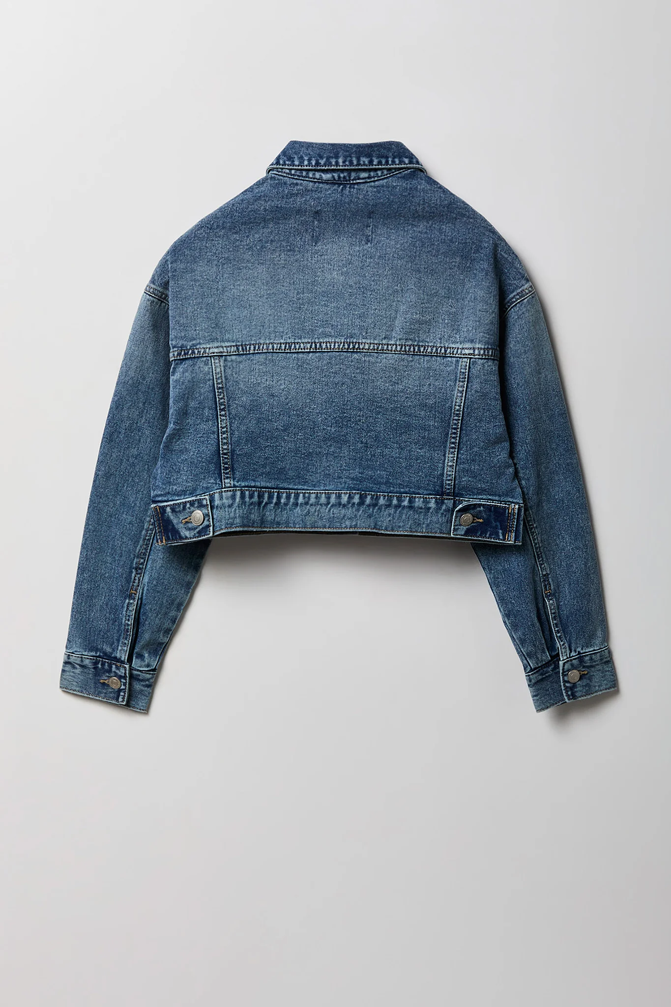 7122-ripped-cropped-denim-jacket-15.webp Ripped Cropped Denim Jacket