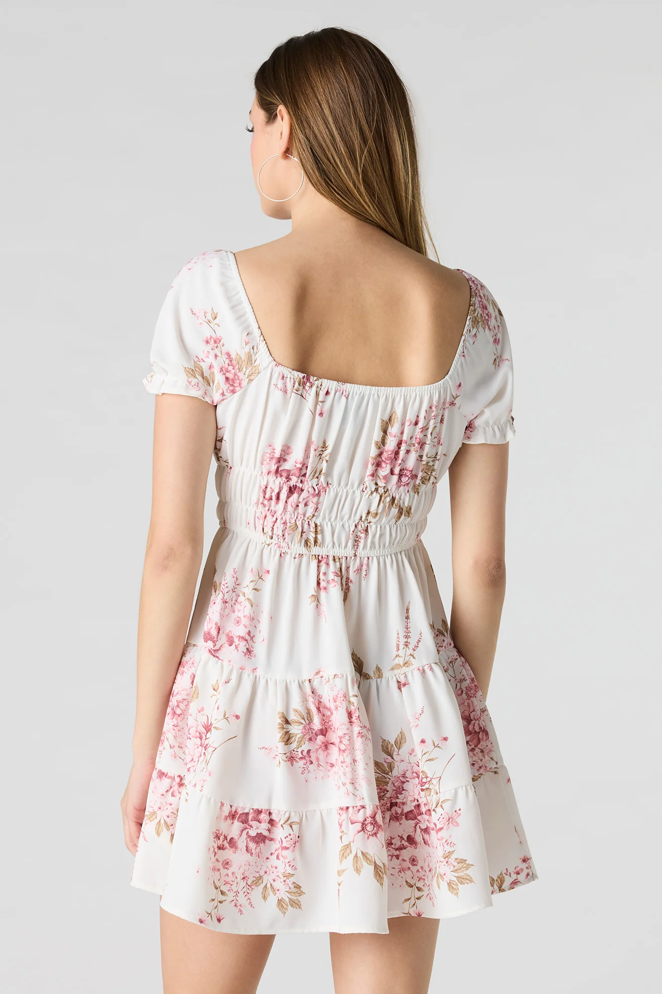 7347-short-puff-sleeve-tiered-mini-dress-5.webp Short Puff Sleeve Tiered Mini Dress