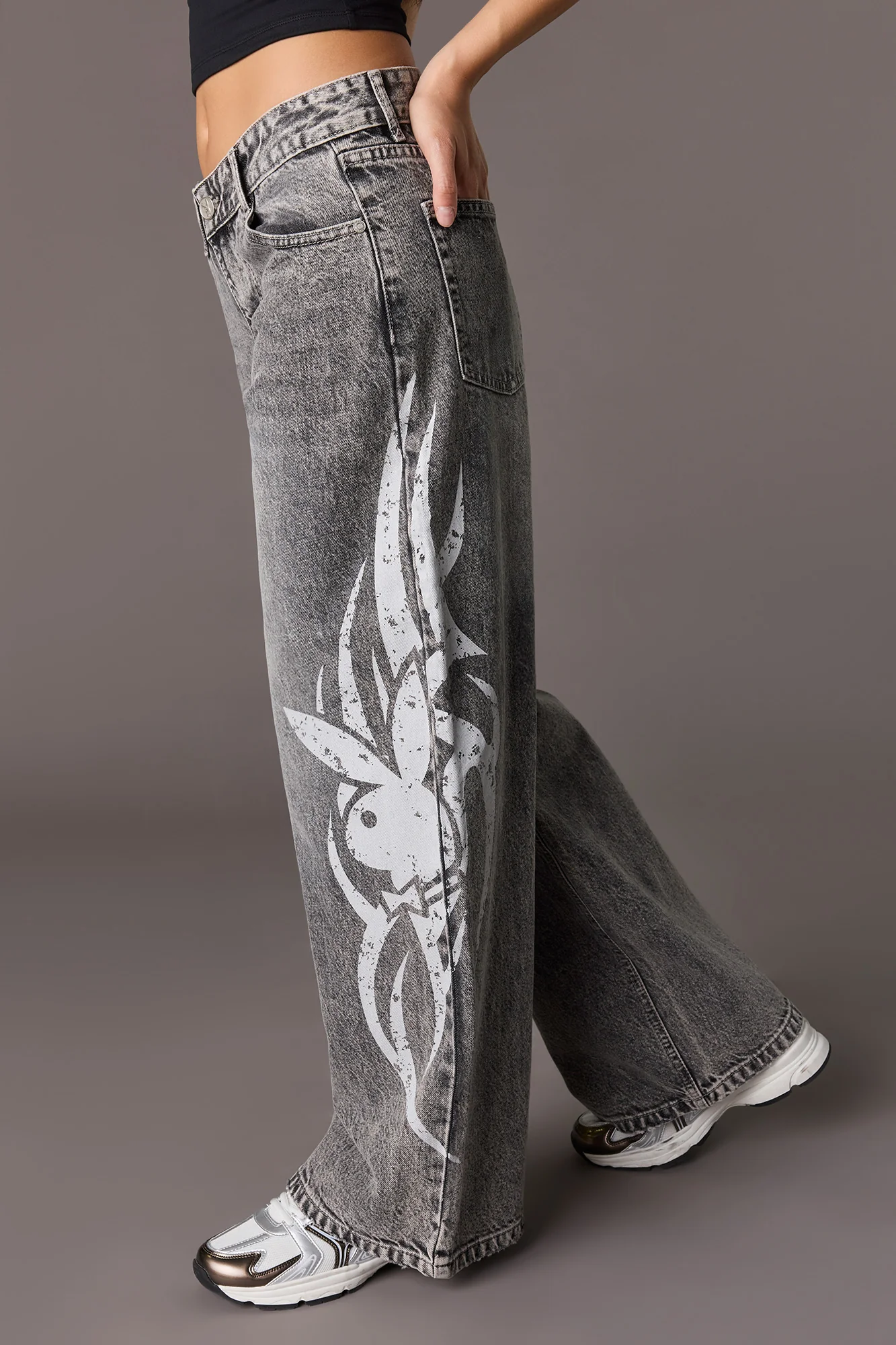 746-playboy-graphic-low-rise-super-baggy-jean-4.webp Playboy Graphic Low Rise Super Baggy Jean