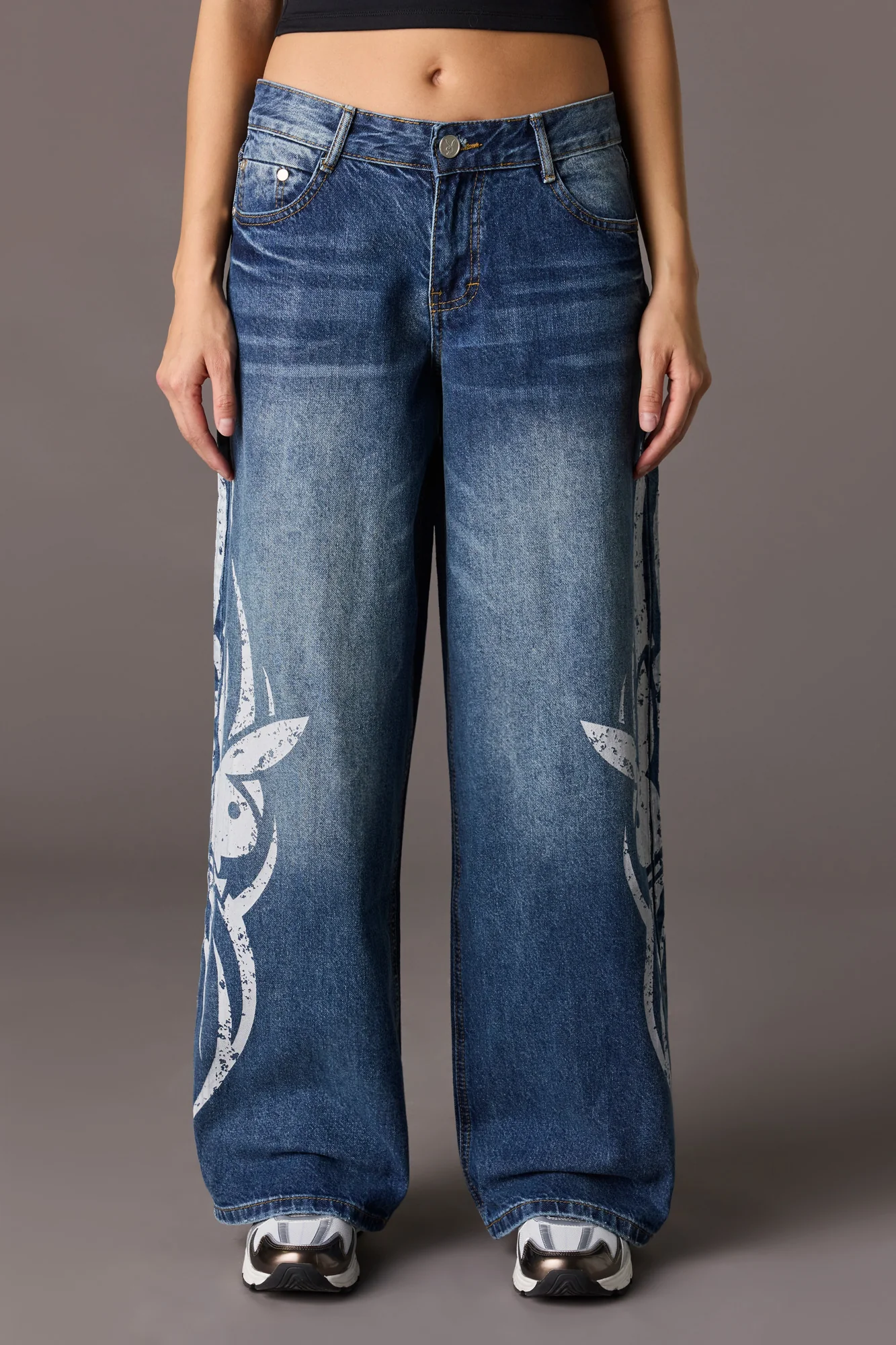 746-playboy-graphic-low-rise-super-baggy-jean-6.webp Playboy Graphic Low Rise Super Baggy Jean
