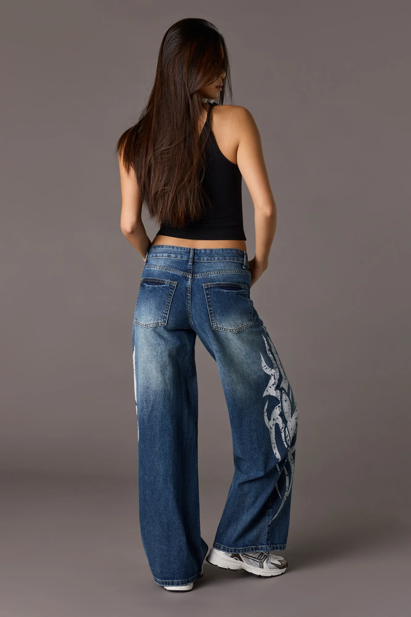 746-playboy-graphic-low-rise-super-baggy-jean-7.webp Playboy Graphic Low Rise Super Baggy Jean