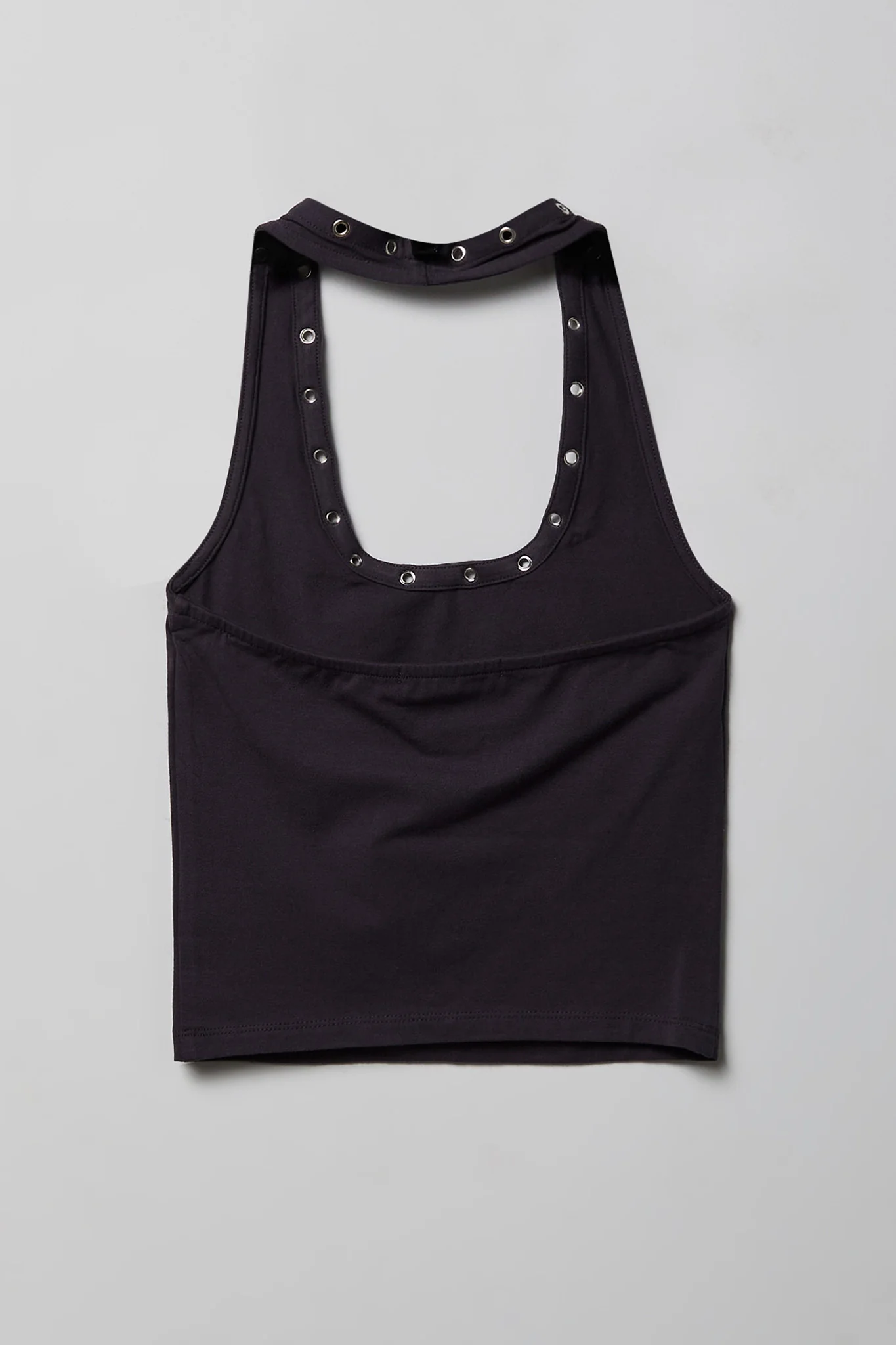 7838-graphic-grommet-trim-halter-top-15.webp Graphic Grommet Trim Halter Top